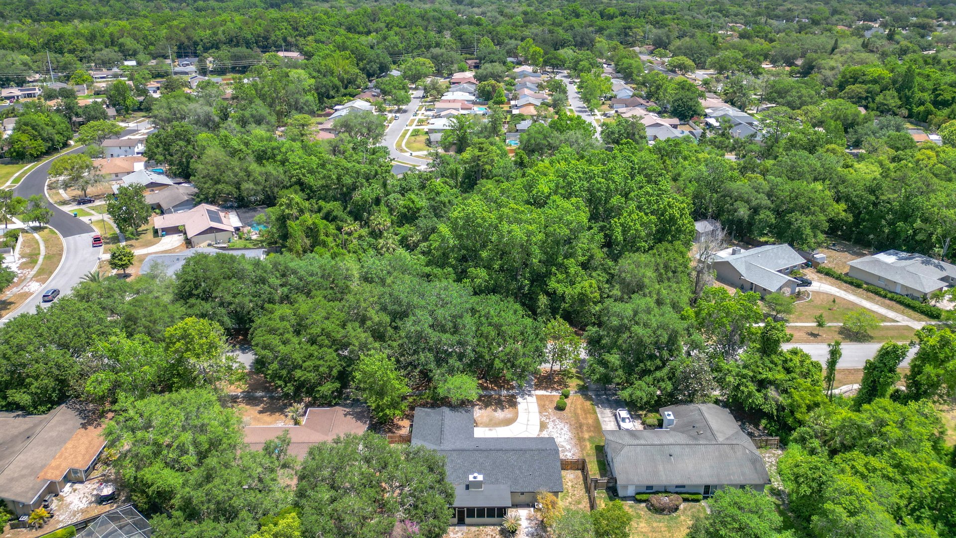 Spacious Open Concept Home in Winter Springs