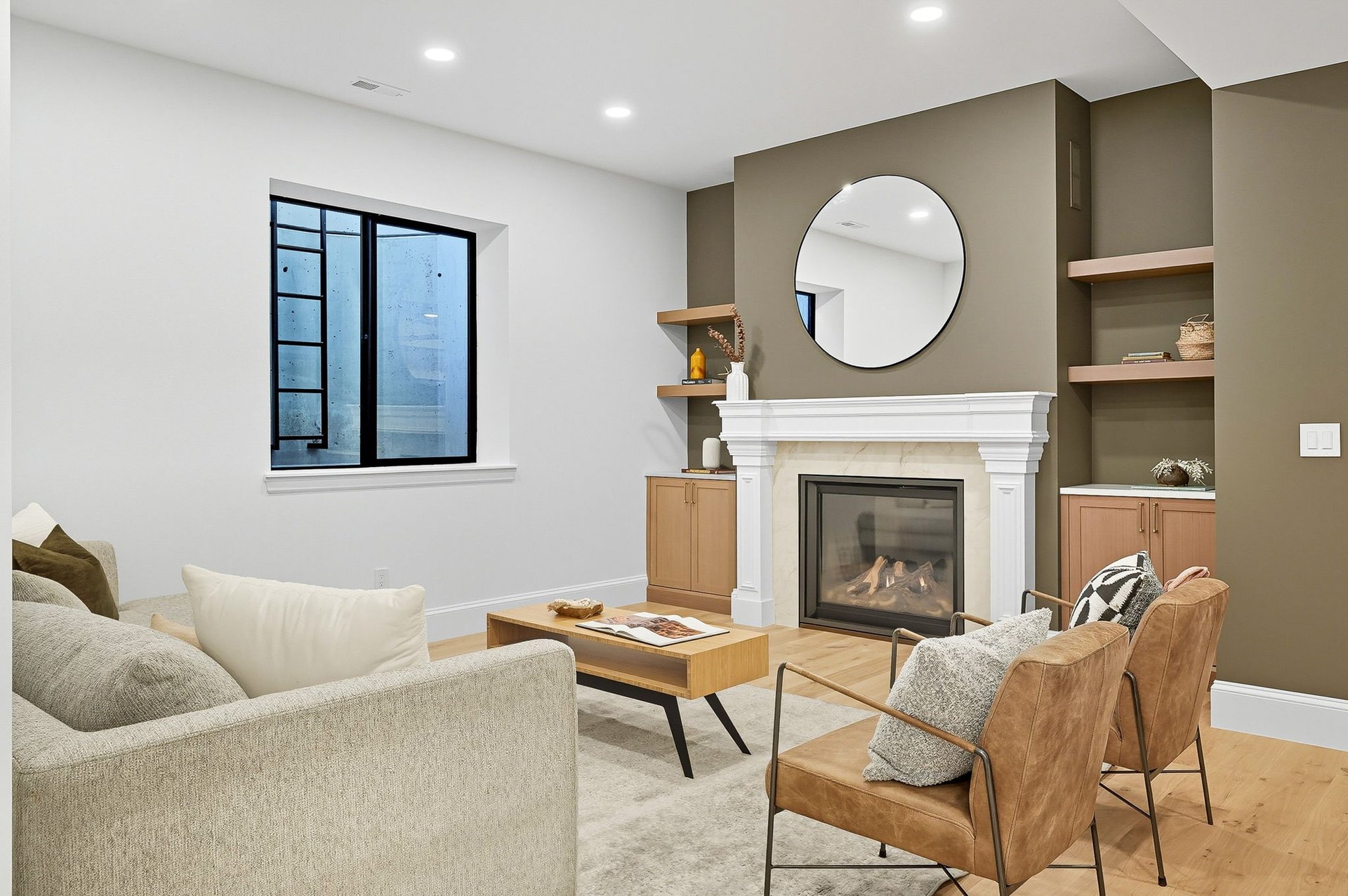 1184 S. Williams St
