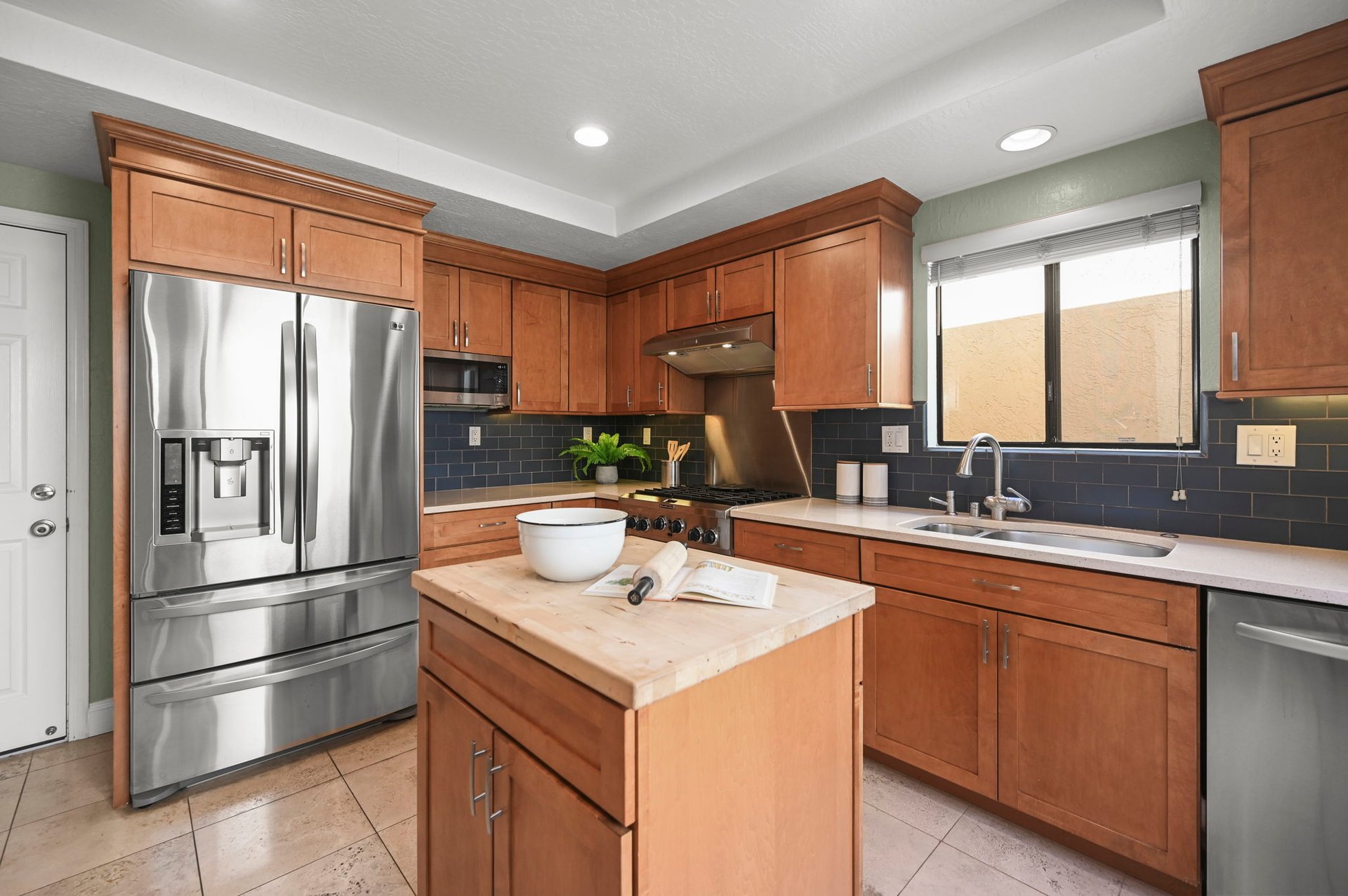 1395 Candelero Dr, Walnut Creek