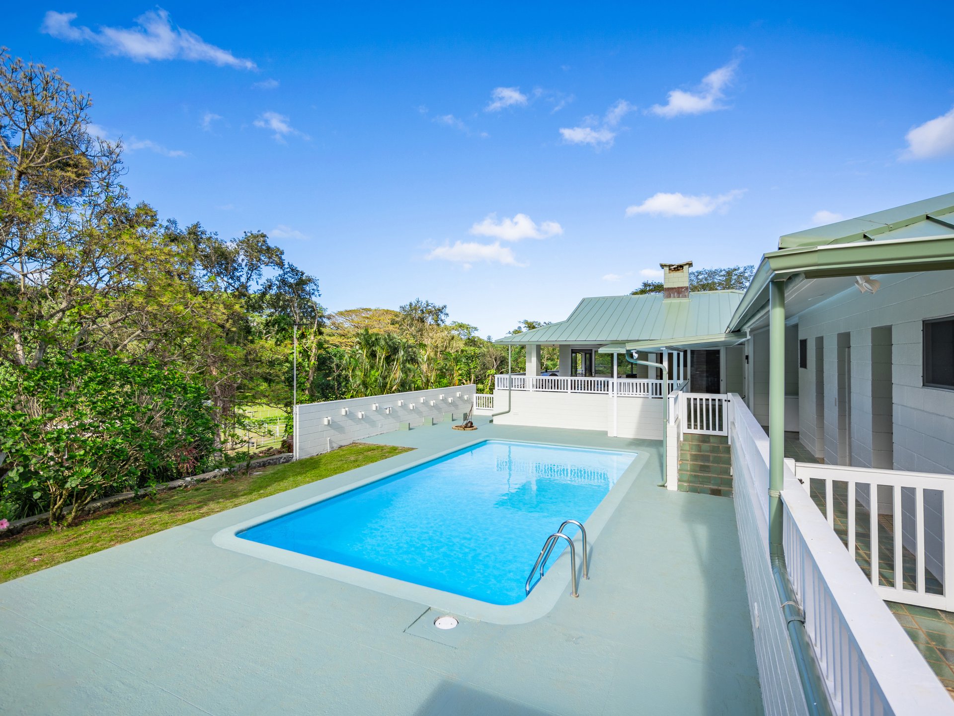 969 Auloa Road