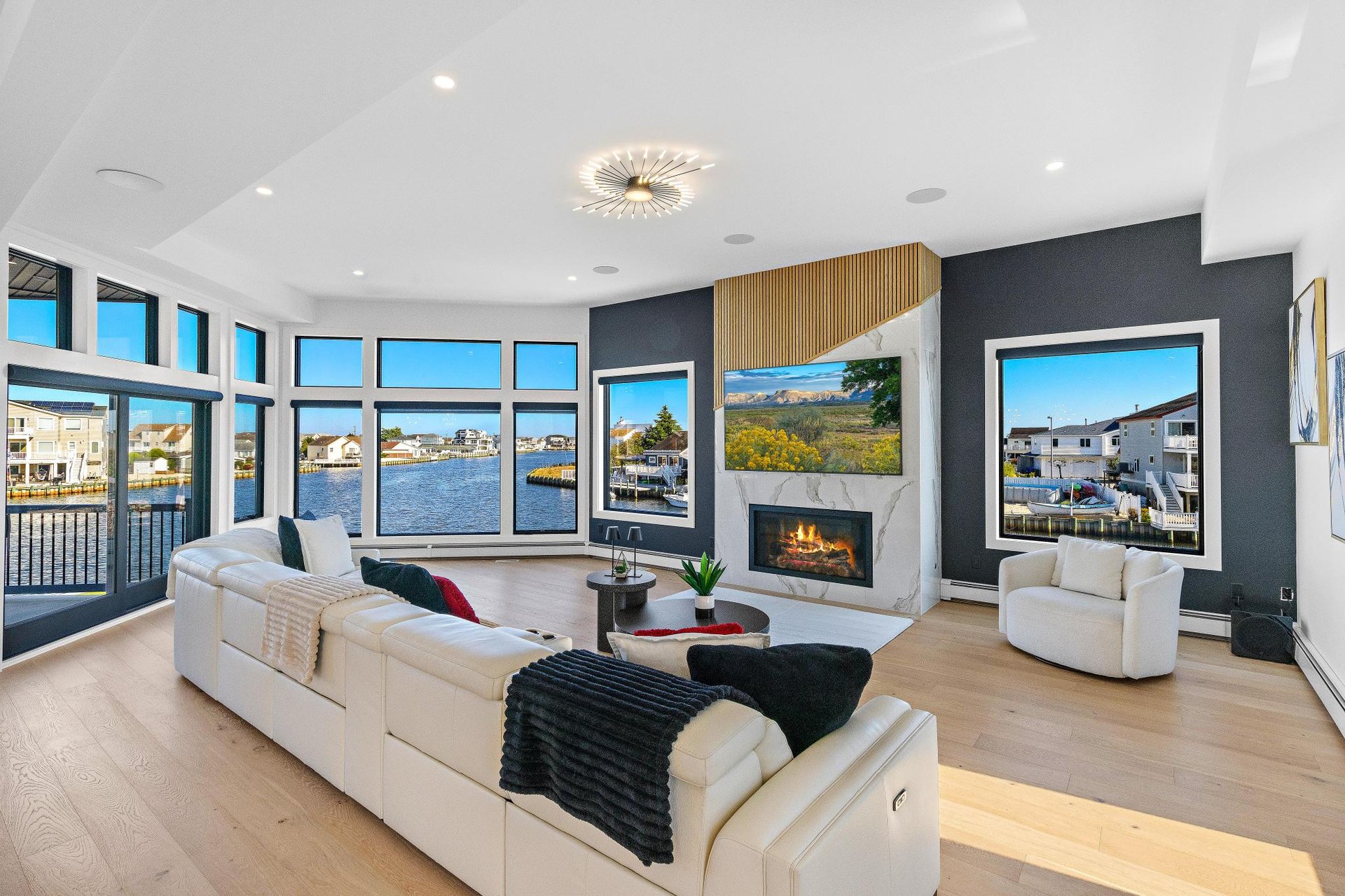 198 Bernard Drive, Manahawkin