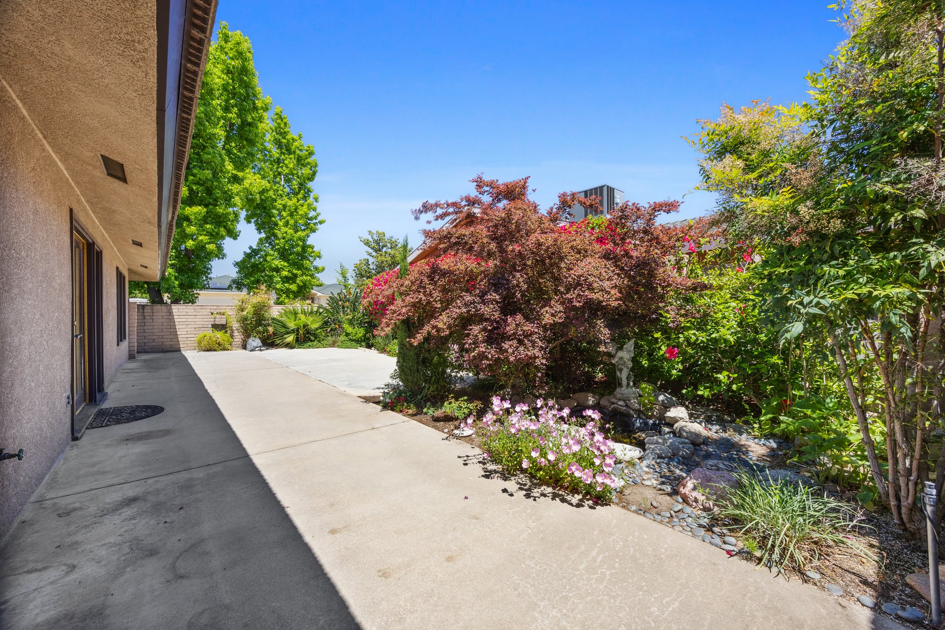 2619 Rio Vista Drive
