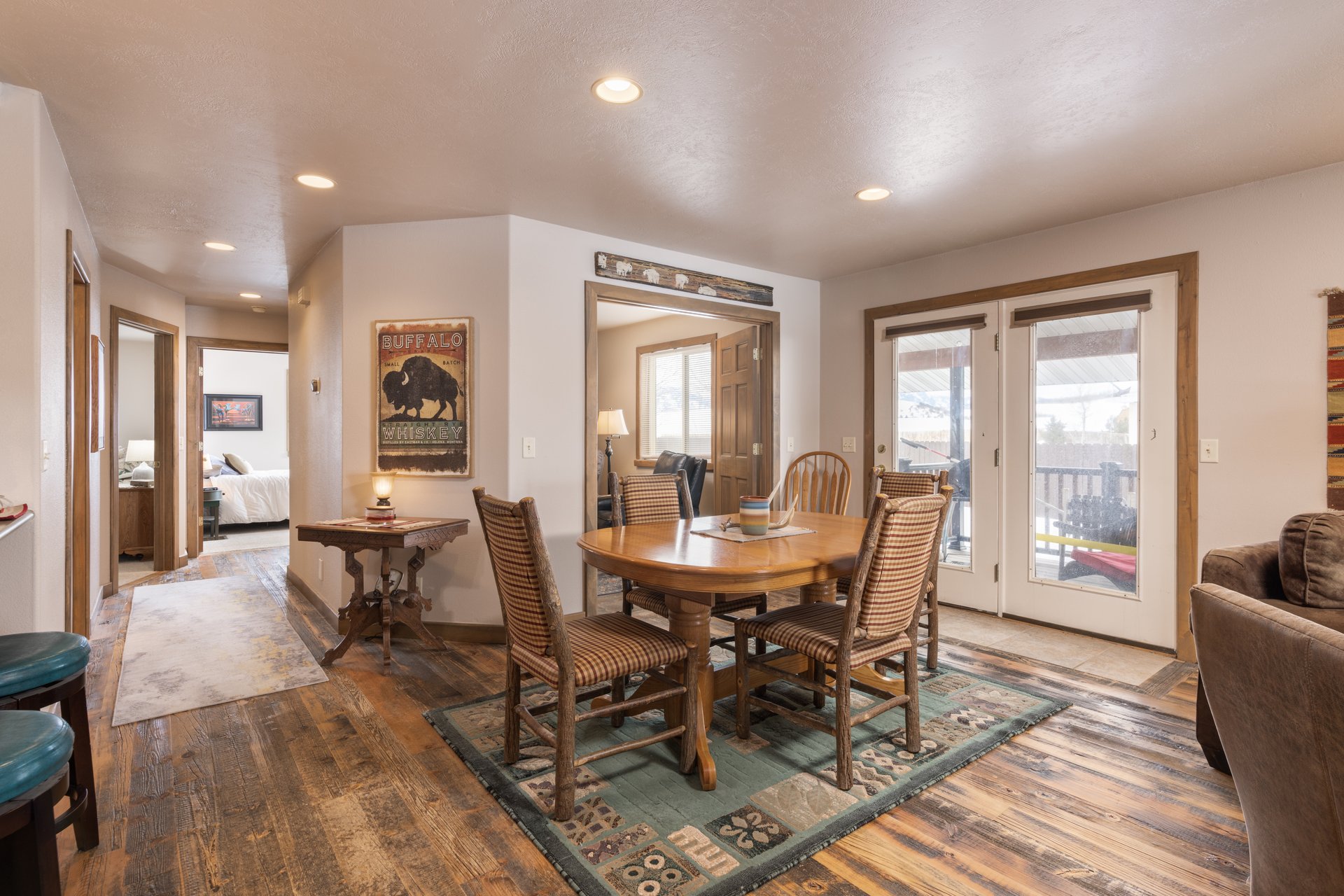 302 BEAR HOLLOW Circle