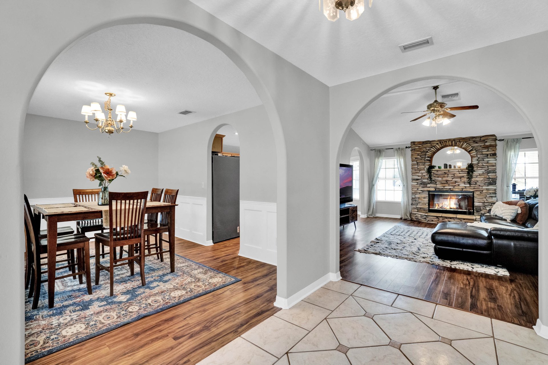 10311 Dog Patch Ln