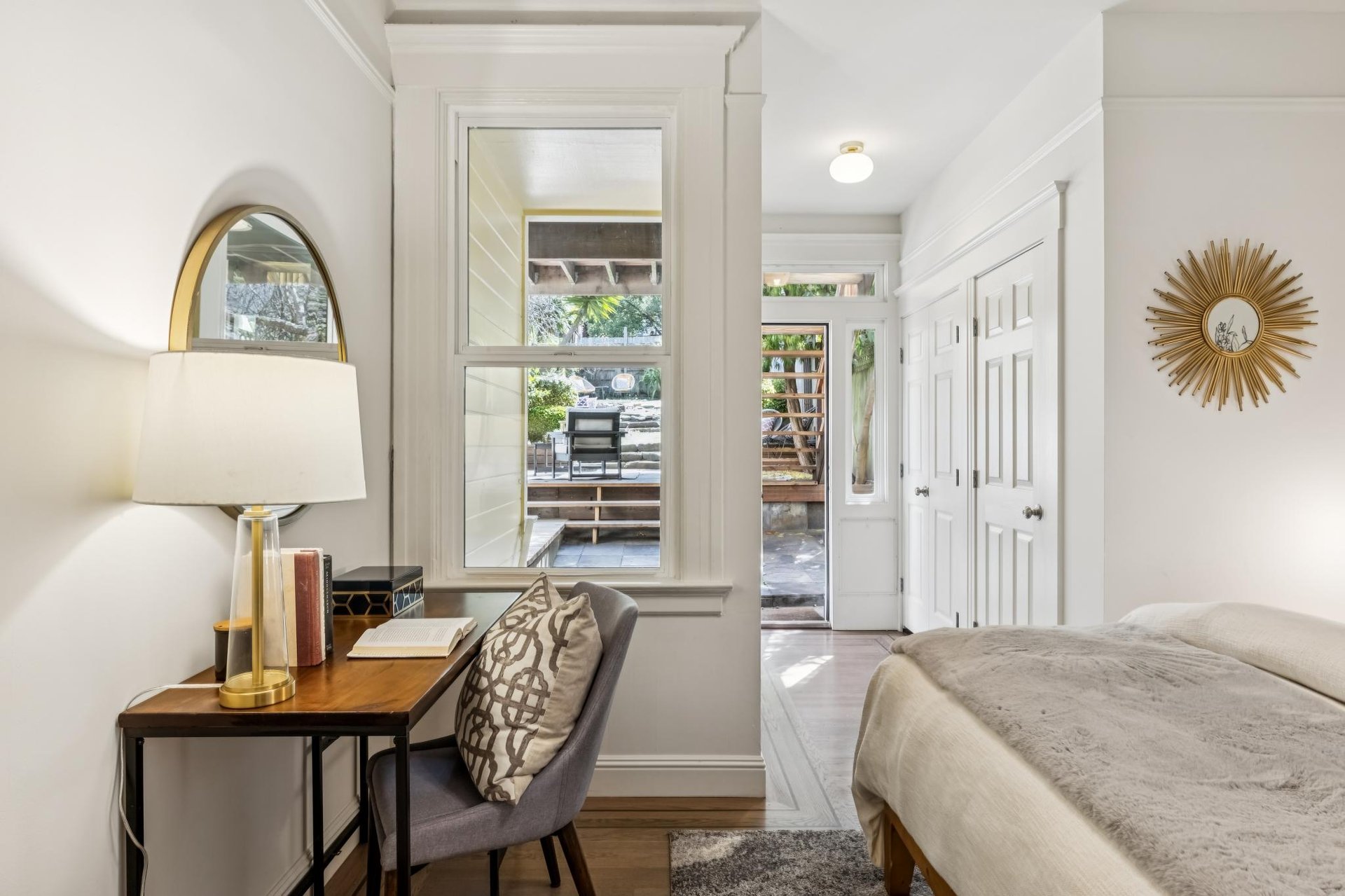 265 Carl Street