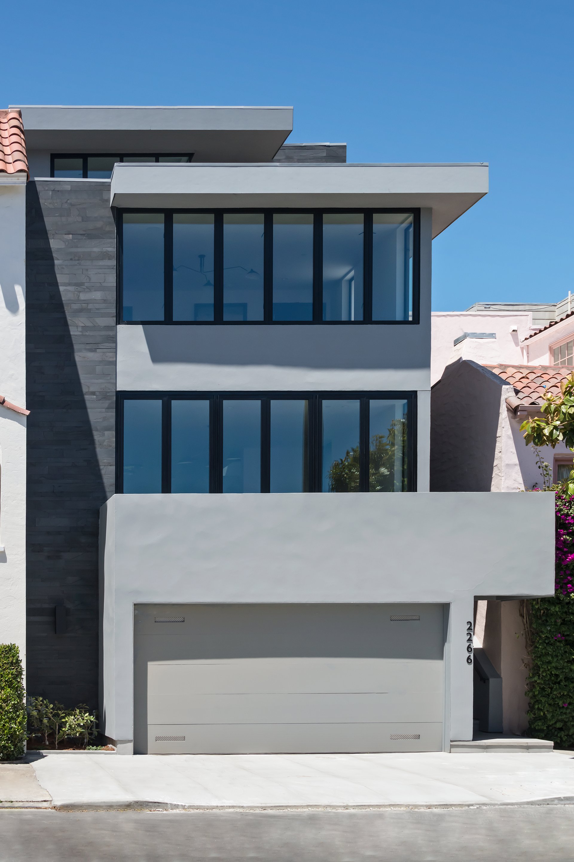 2266 Bay