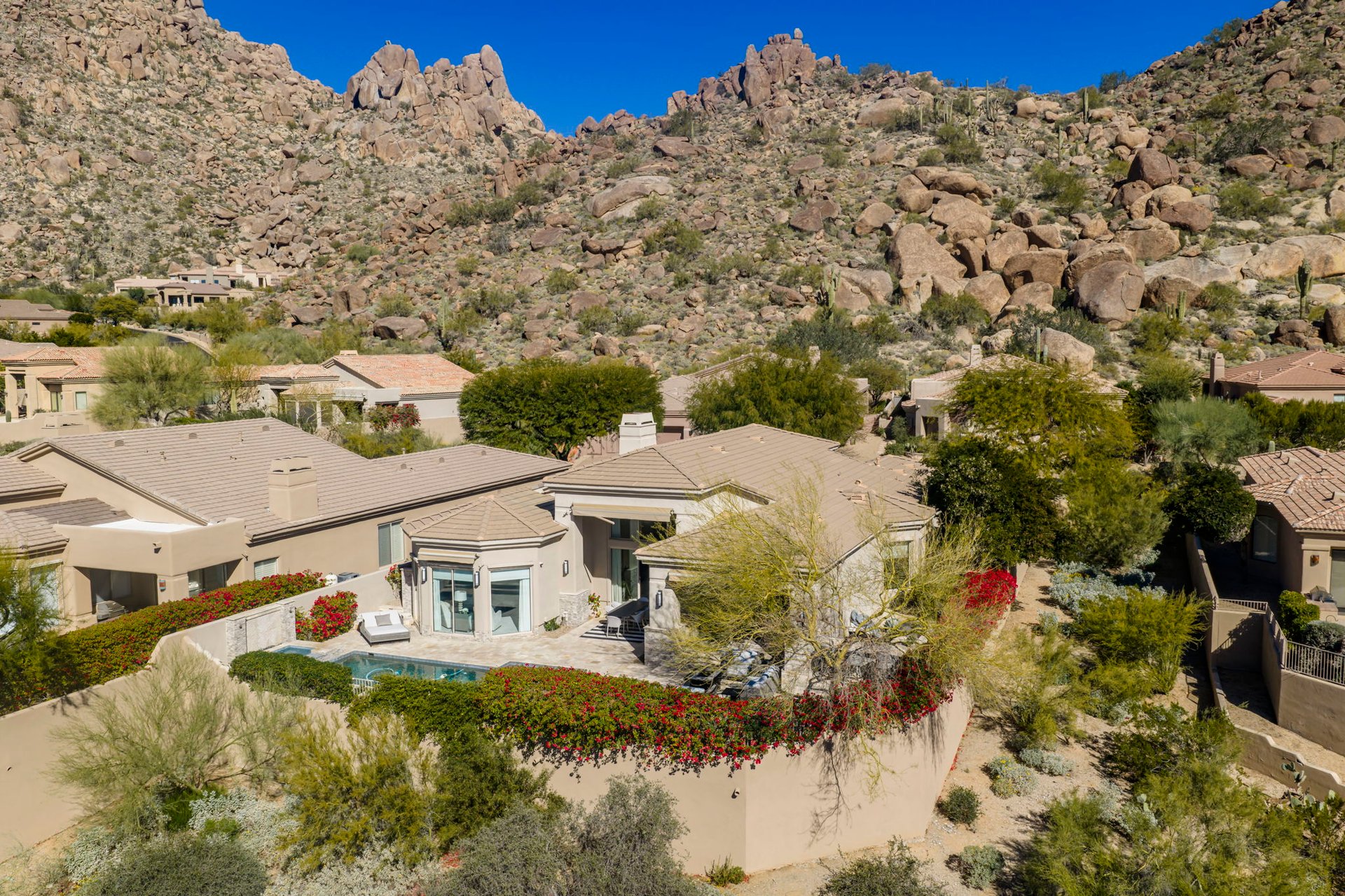 11129 E JUAN TABO Road