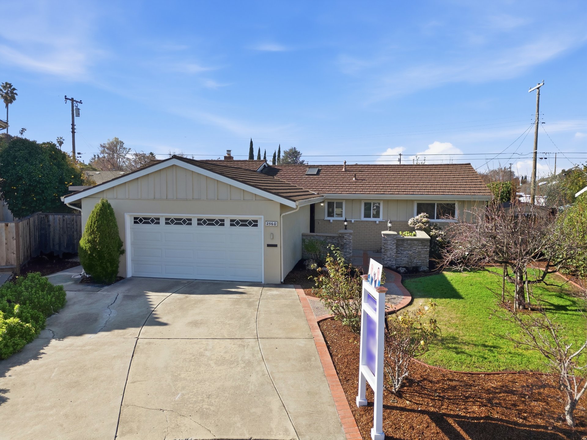 2560 Elliot Court