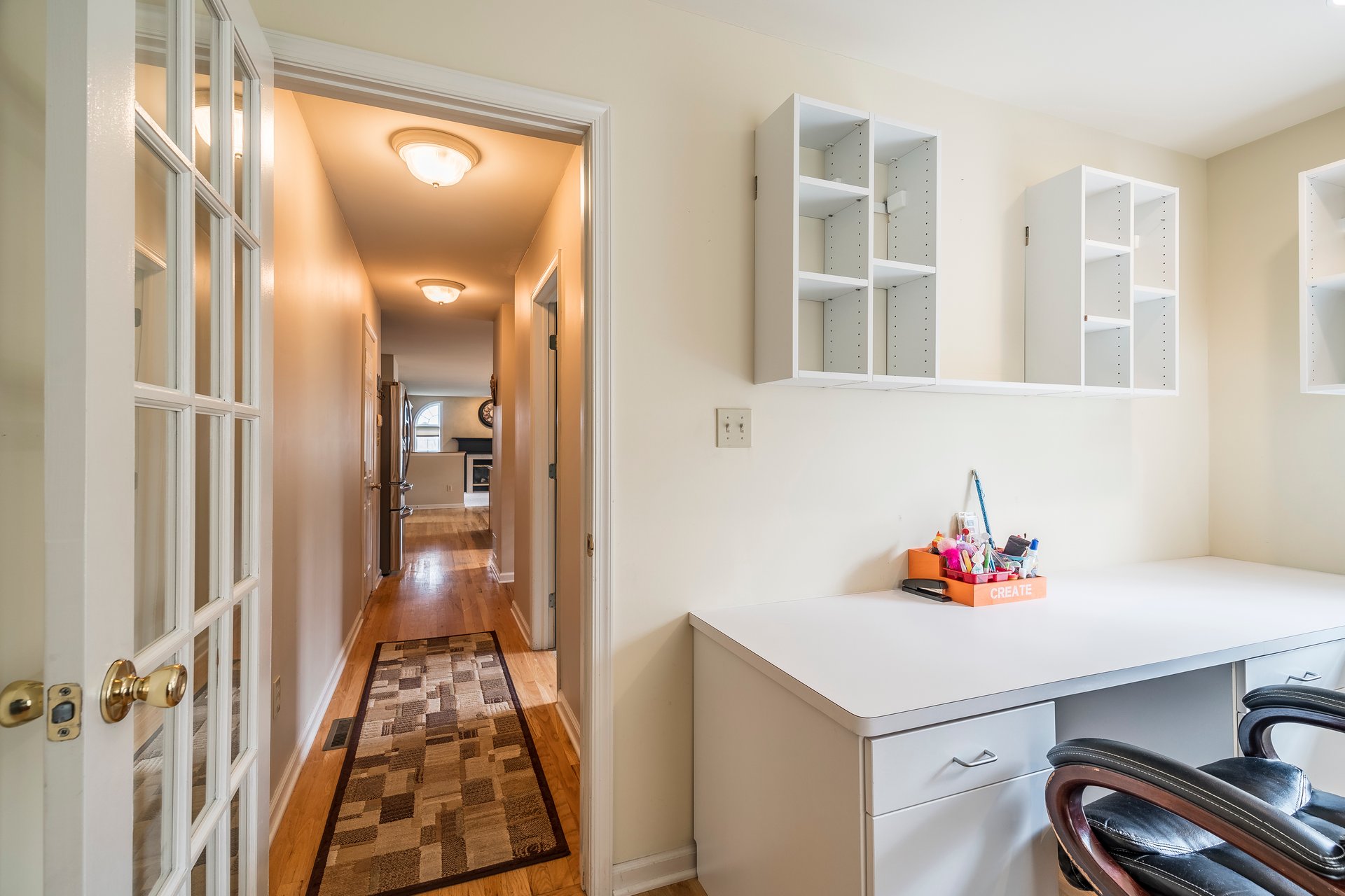 7055 Maple Court