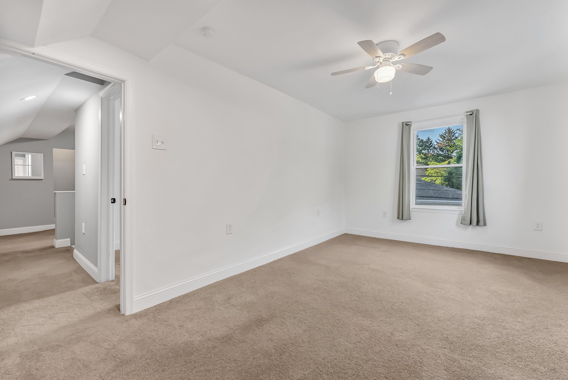 110 Montgomery Ave, Pitman