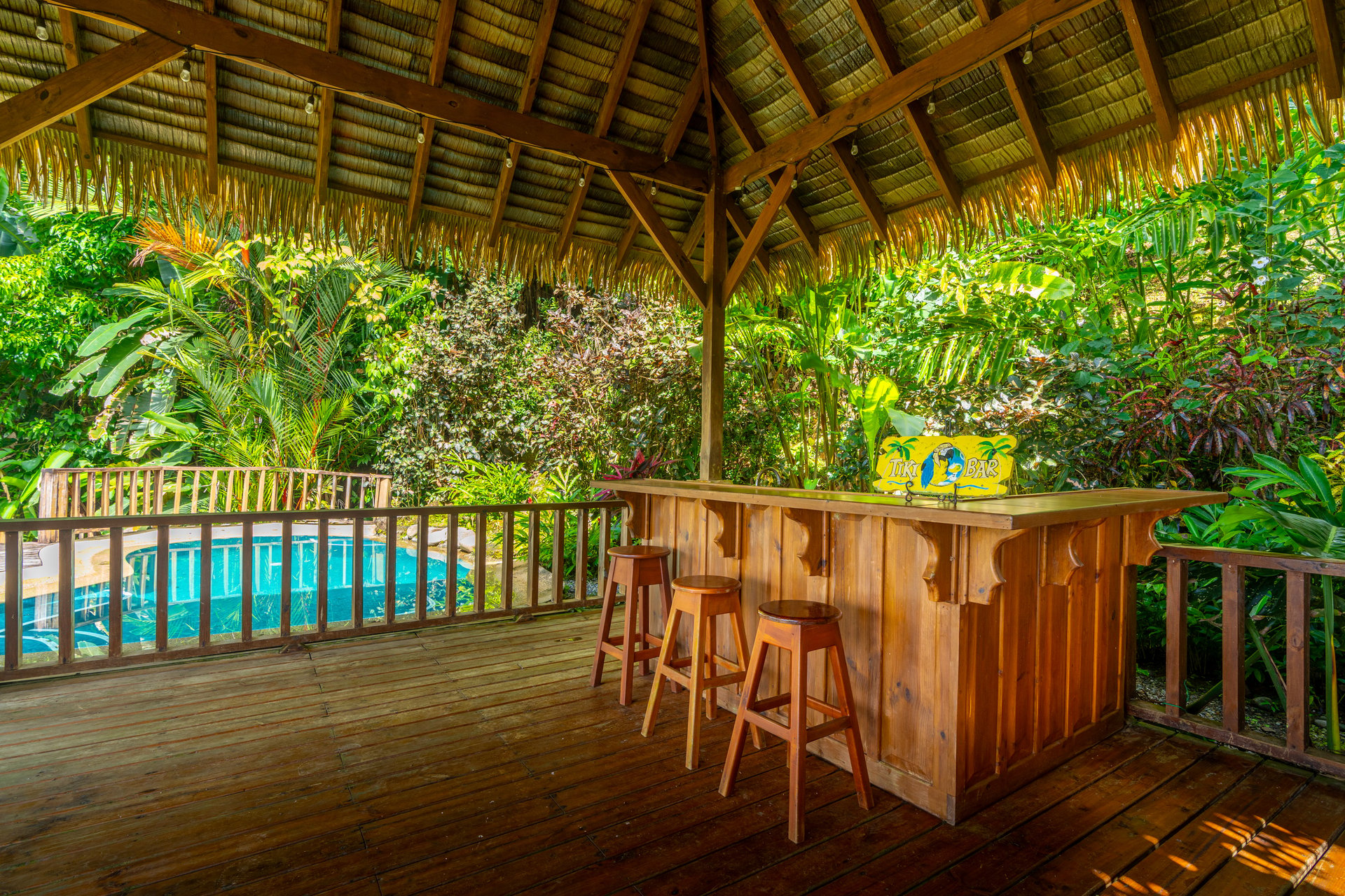 VILLA KRISTINA MARIA - 3.84 ACRES - PERLA DE BALLENA ESTATES