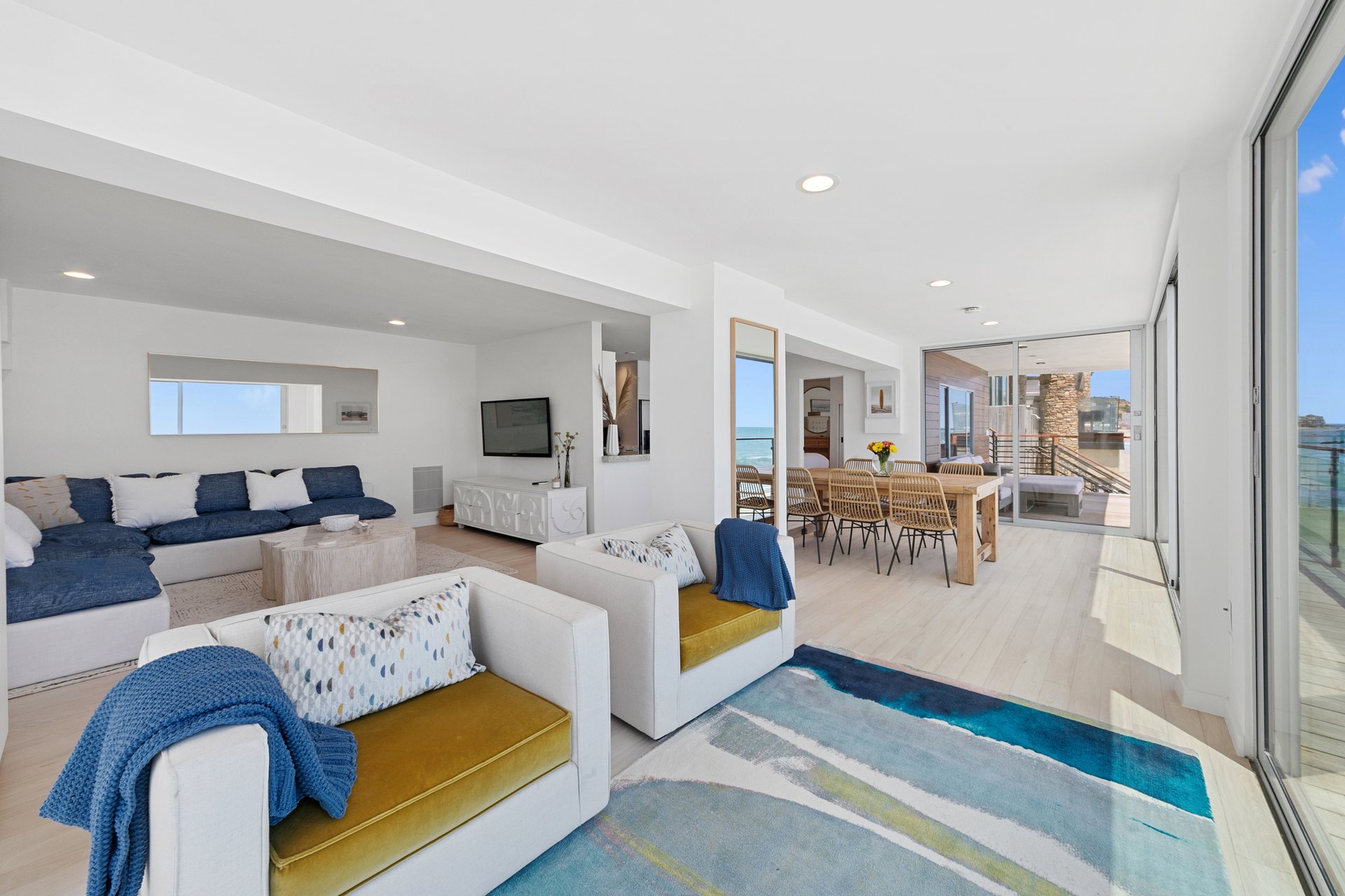 24928 Malibu Rd