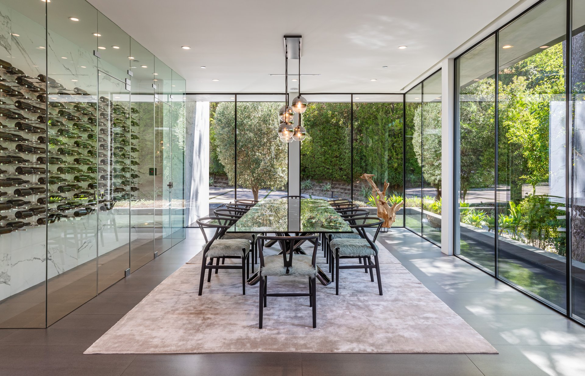 2002 LOMA VISTA DR
