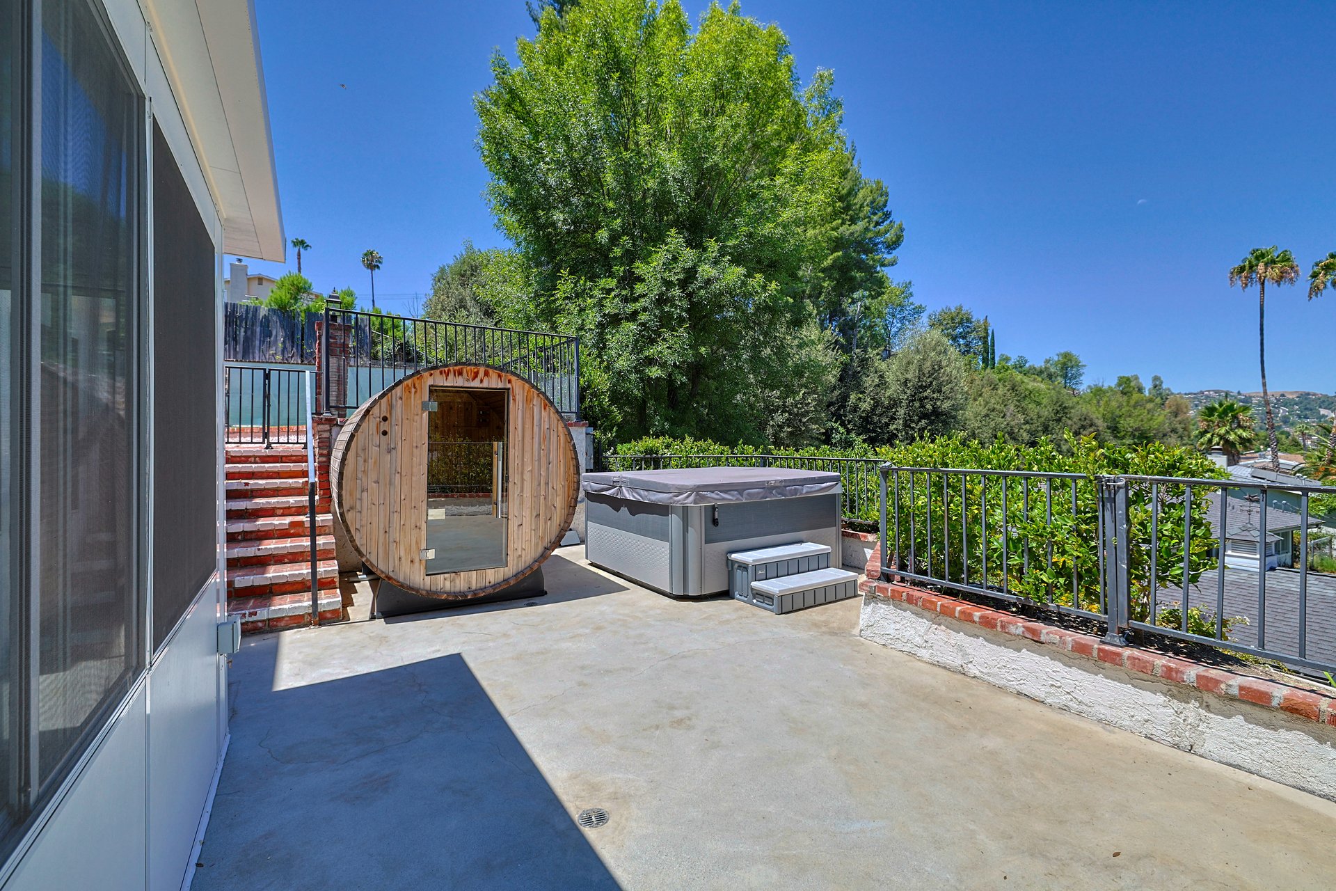 6051 Sadring Avenue