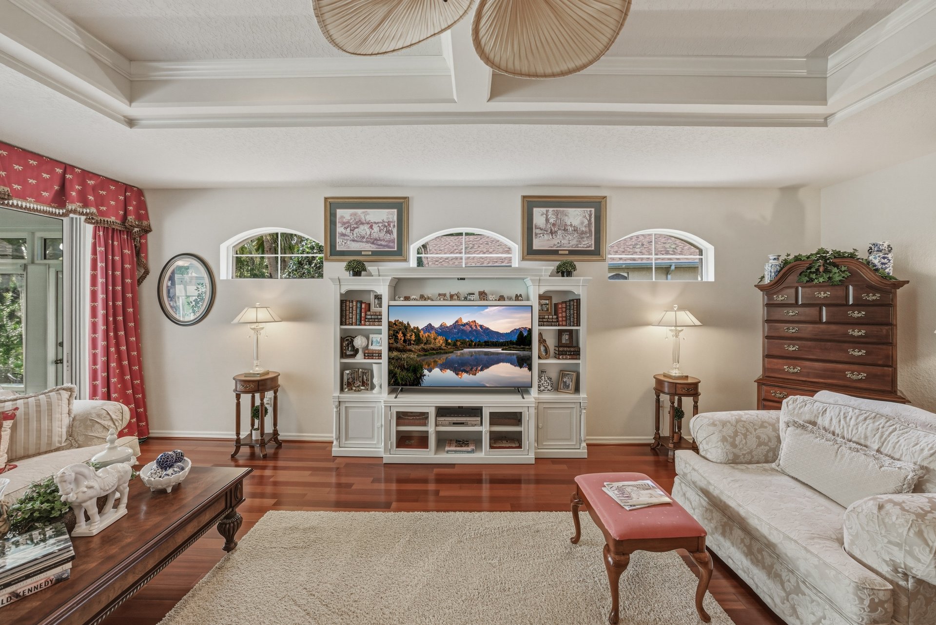 12410 WOODLANDS CIR