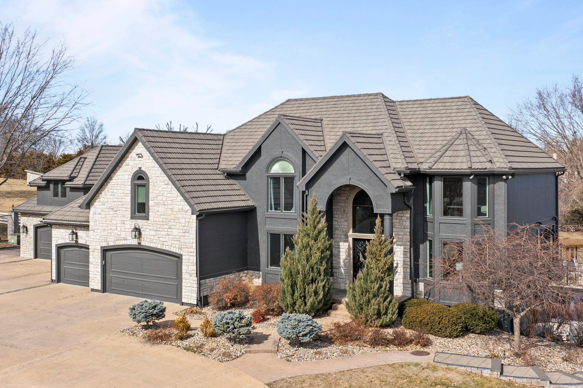 10380 w. 179th St