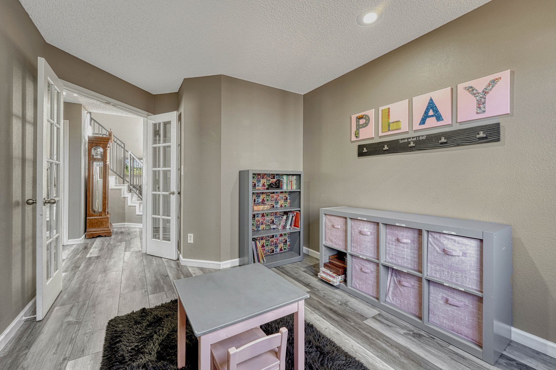 6075 Wheatgrass Drive