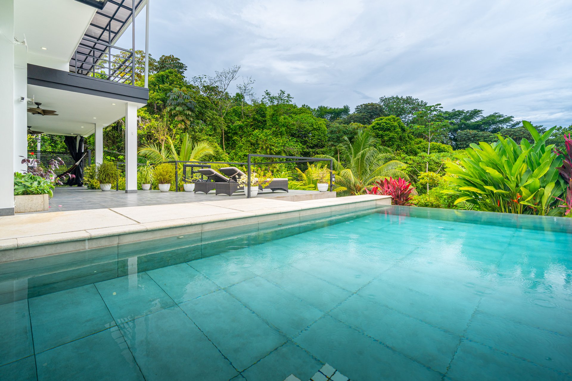 Modern 4-Bedroom Family Sanctuary with Infinity Pool, Edible Forest Garden - Exclusive Gated Ojochal Community 