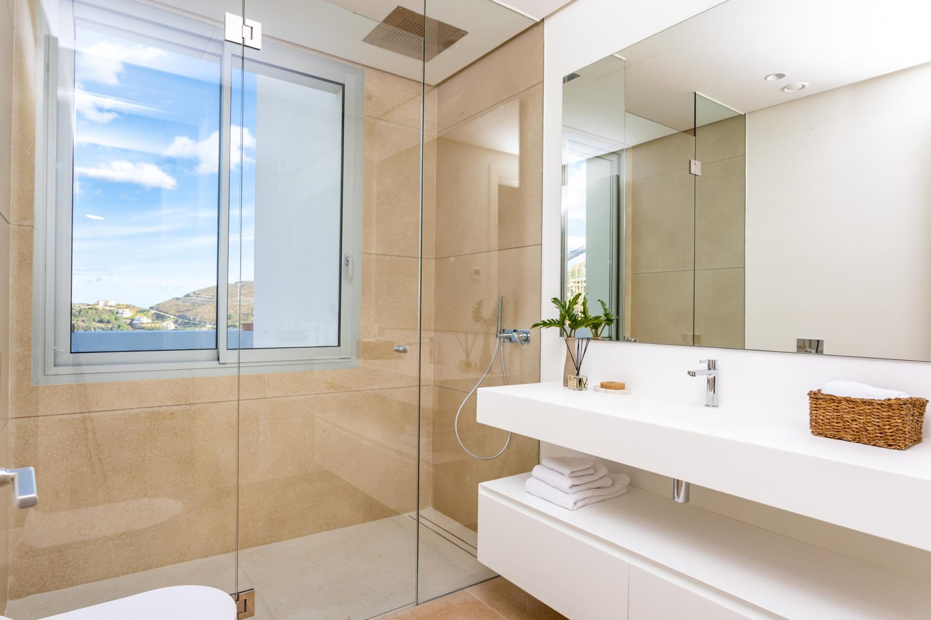 Exclusive Luxury Residences in Private Address