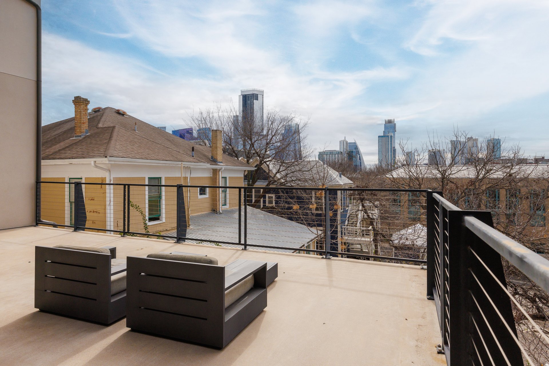 1306 West Avenue #205