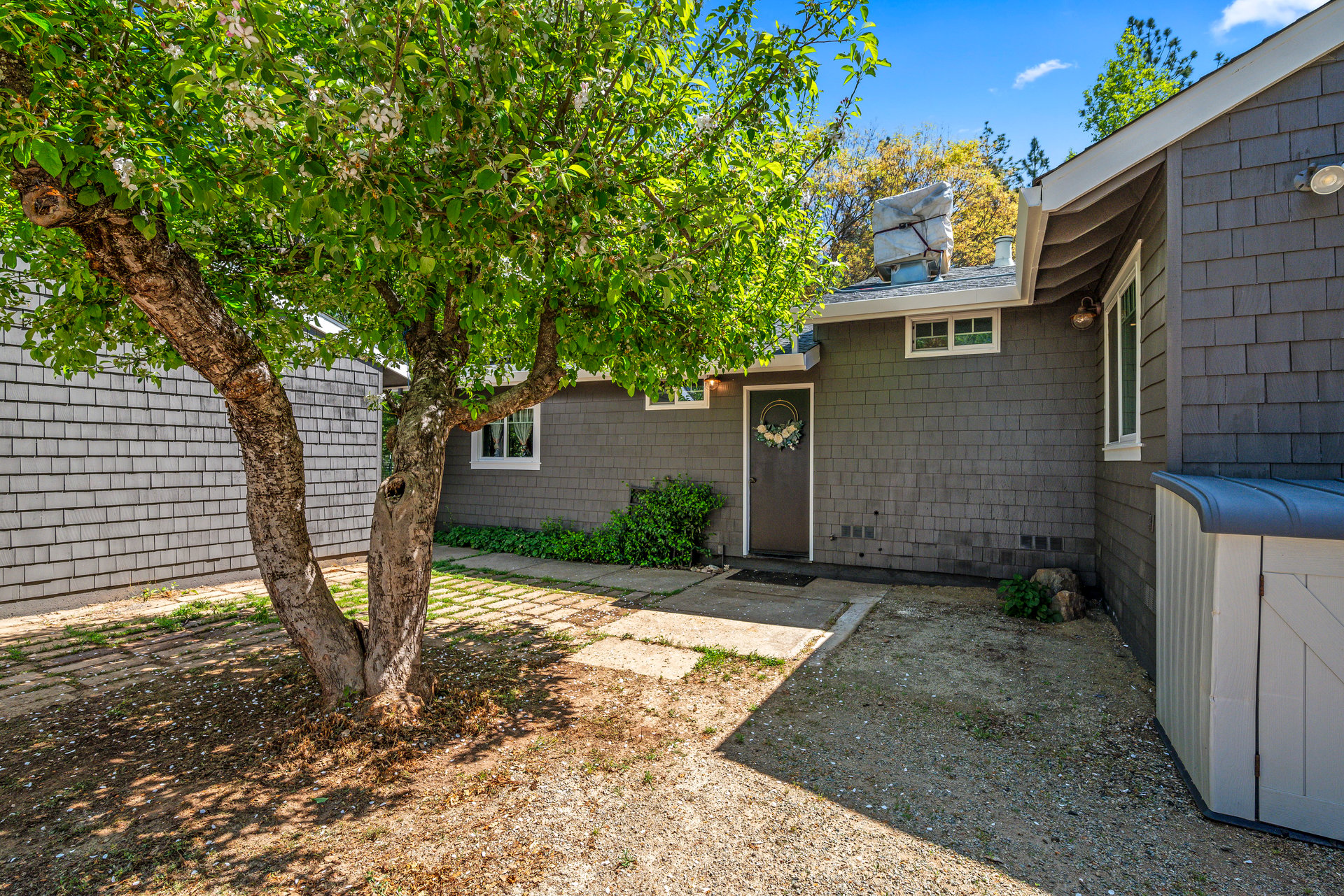 2405 No Walk Rd, Placerville