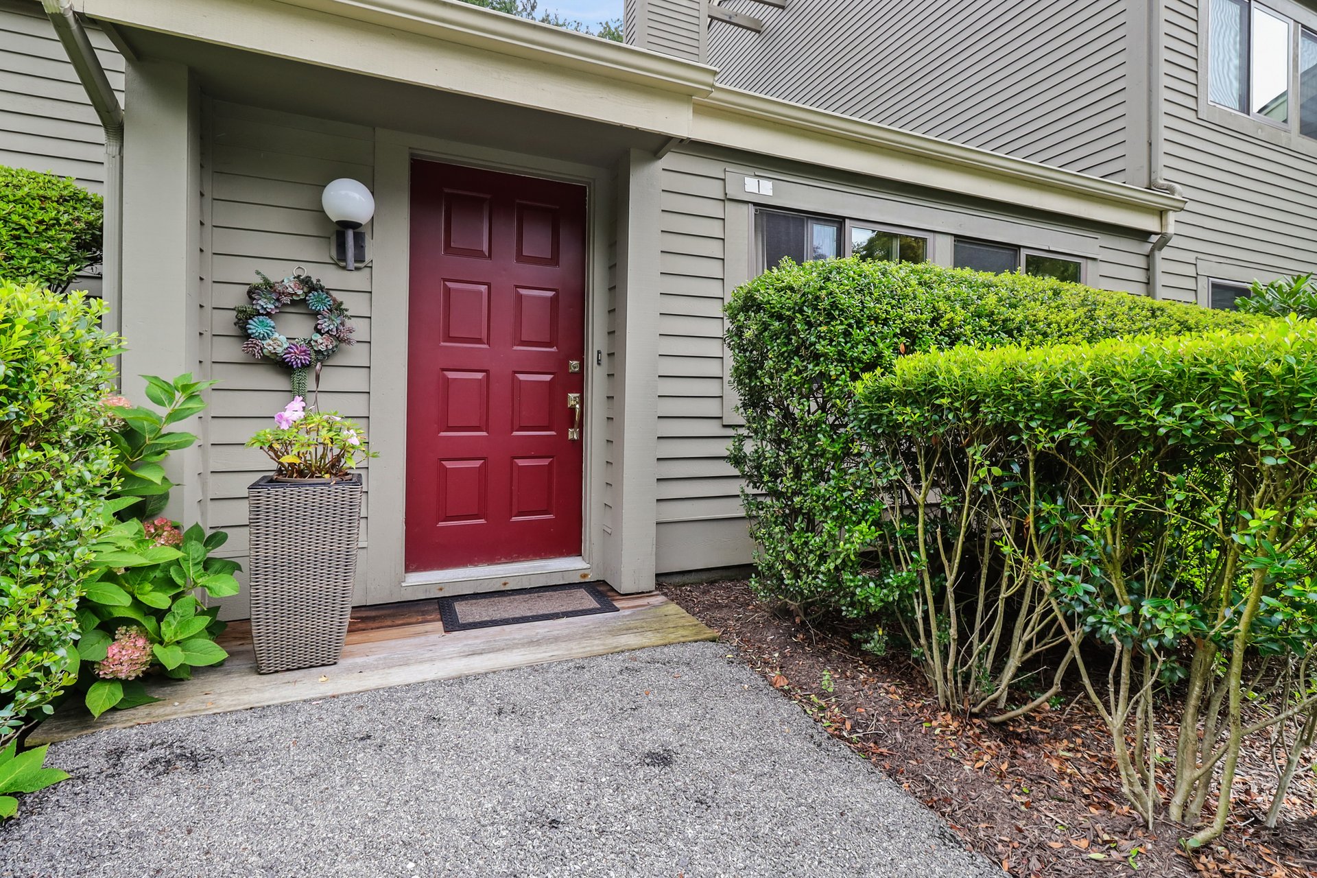 1 Oakridge Drive