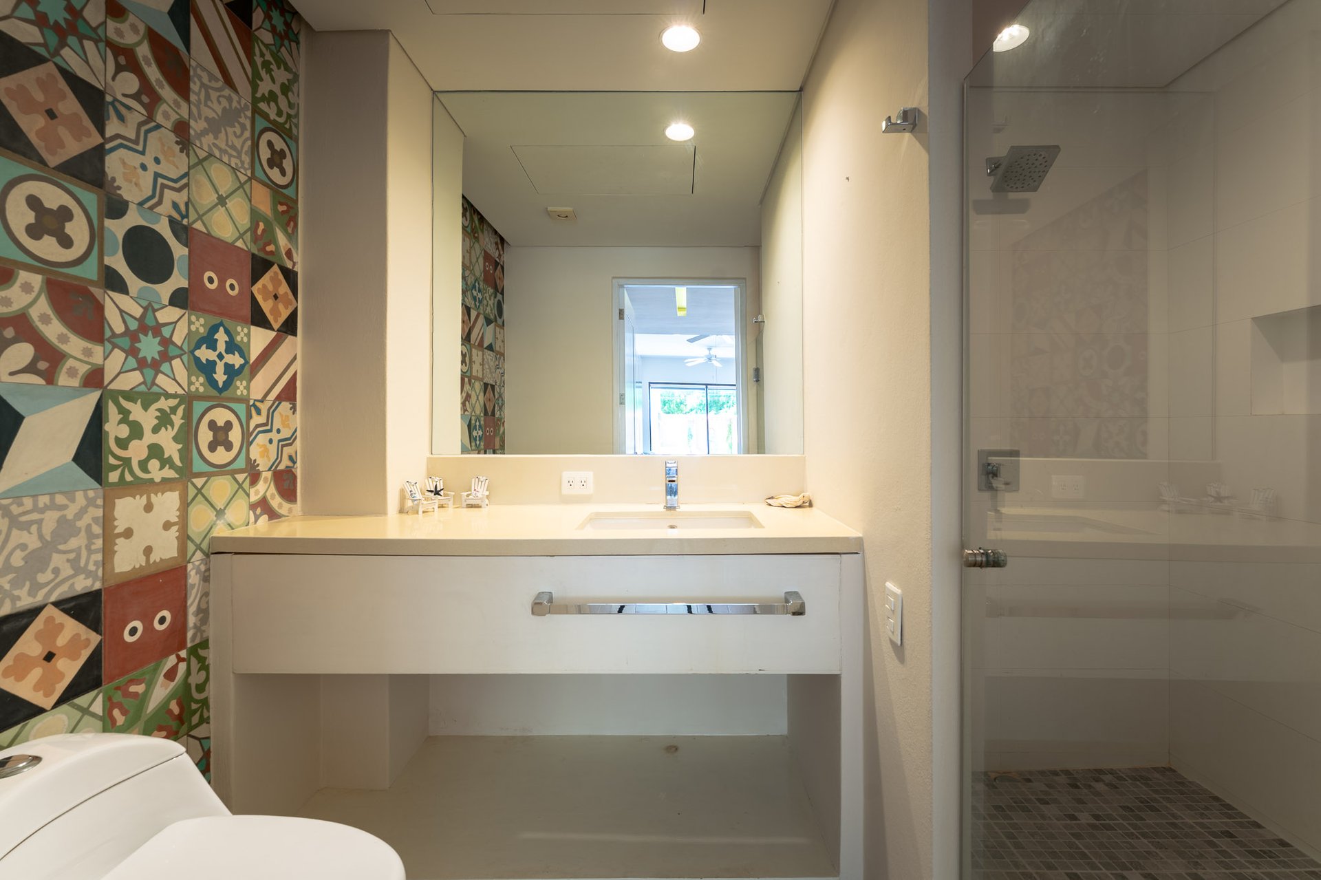 1 Bedroom, Condo, Mixie 102