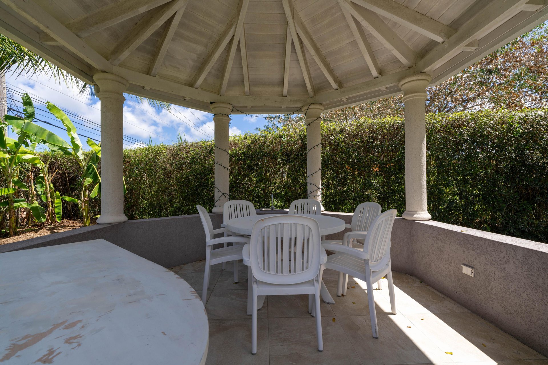 Halls Villa 