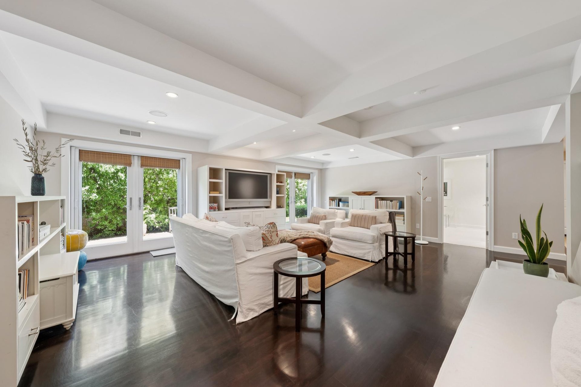 28 Black Log Rd