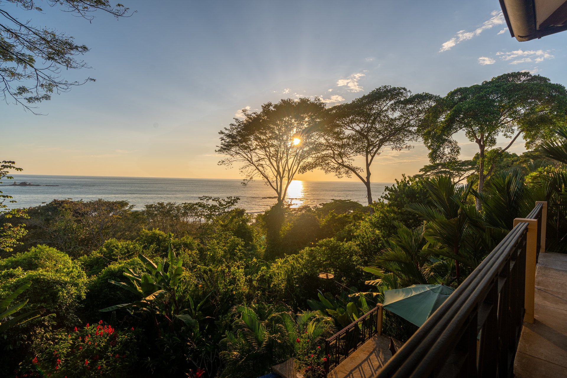 Canto Del Mar, Villa 3, Front Ridge Full Sunset Ocean and Jungle Views!