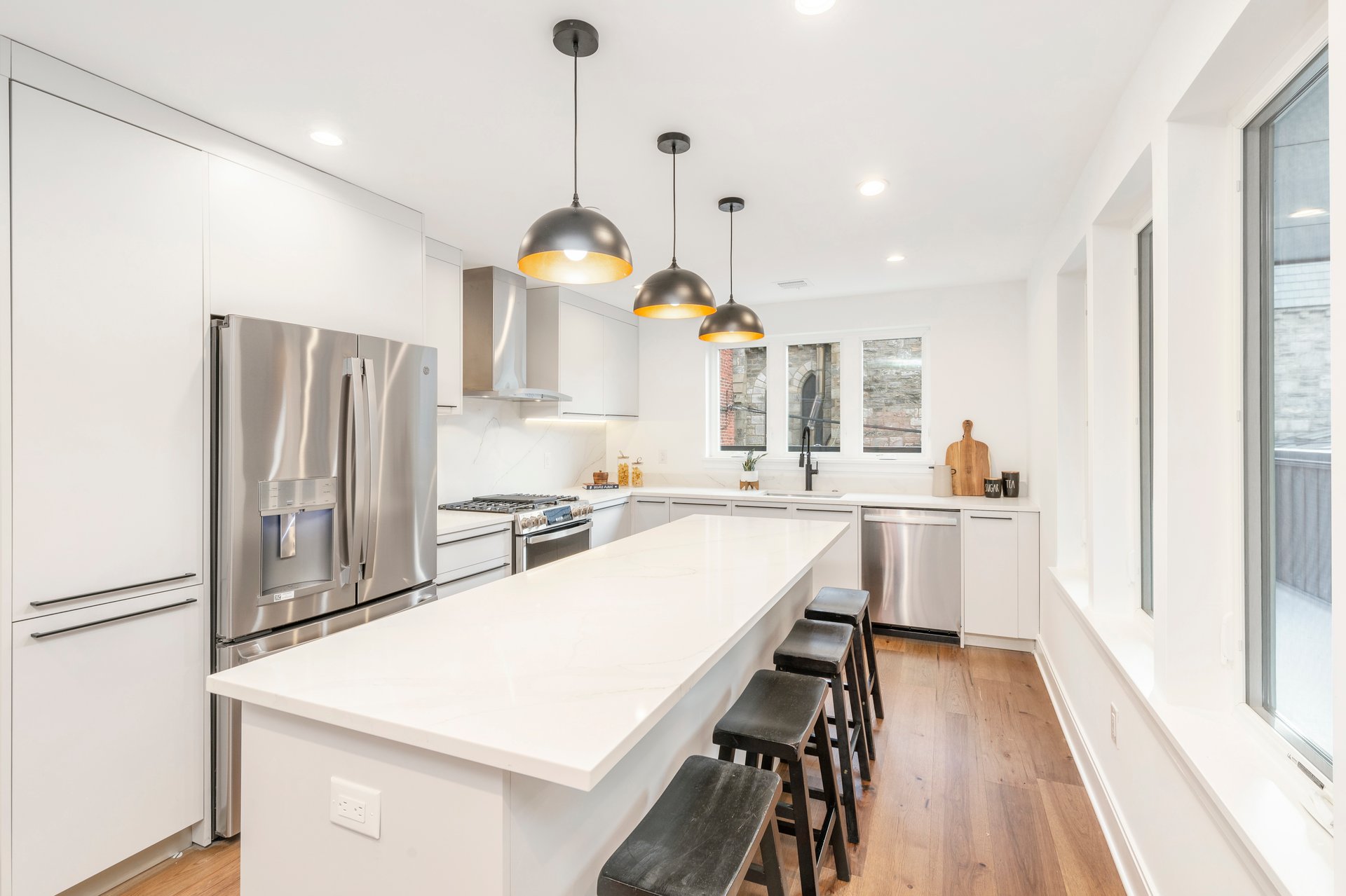 310 Reed St, Philadelphia, PA 19147
