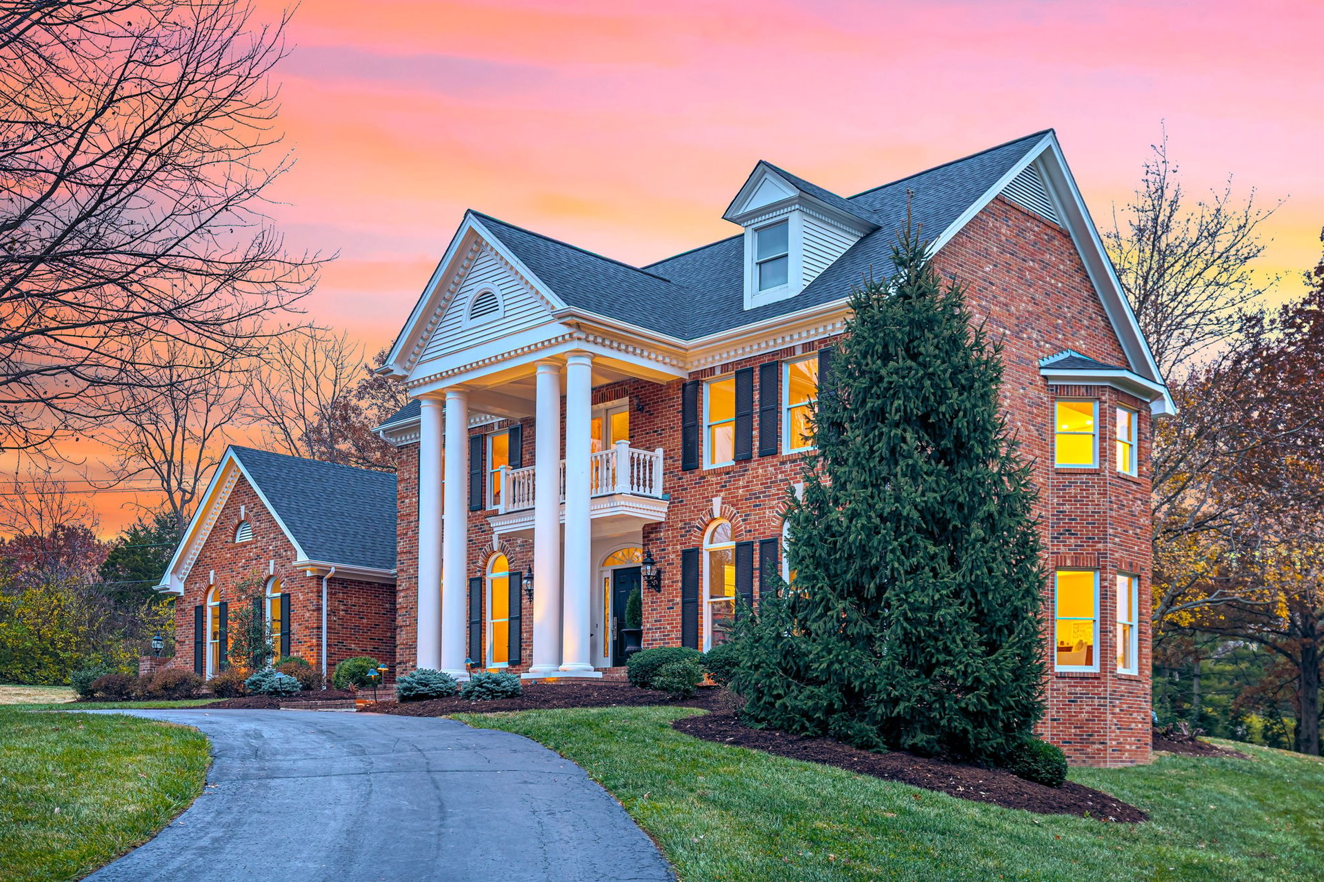 822 Town And Country Estates Drive