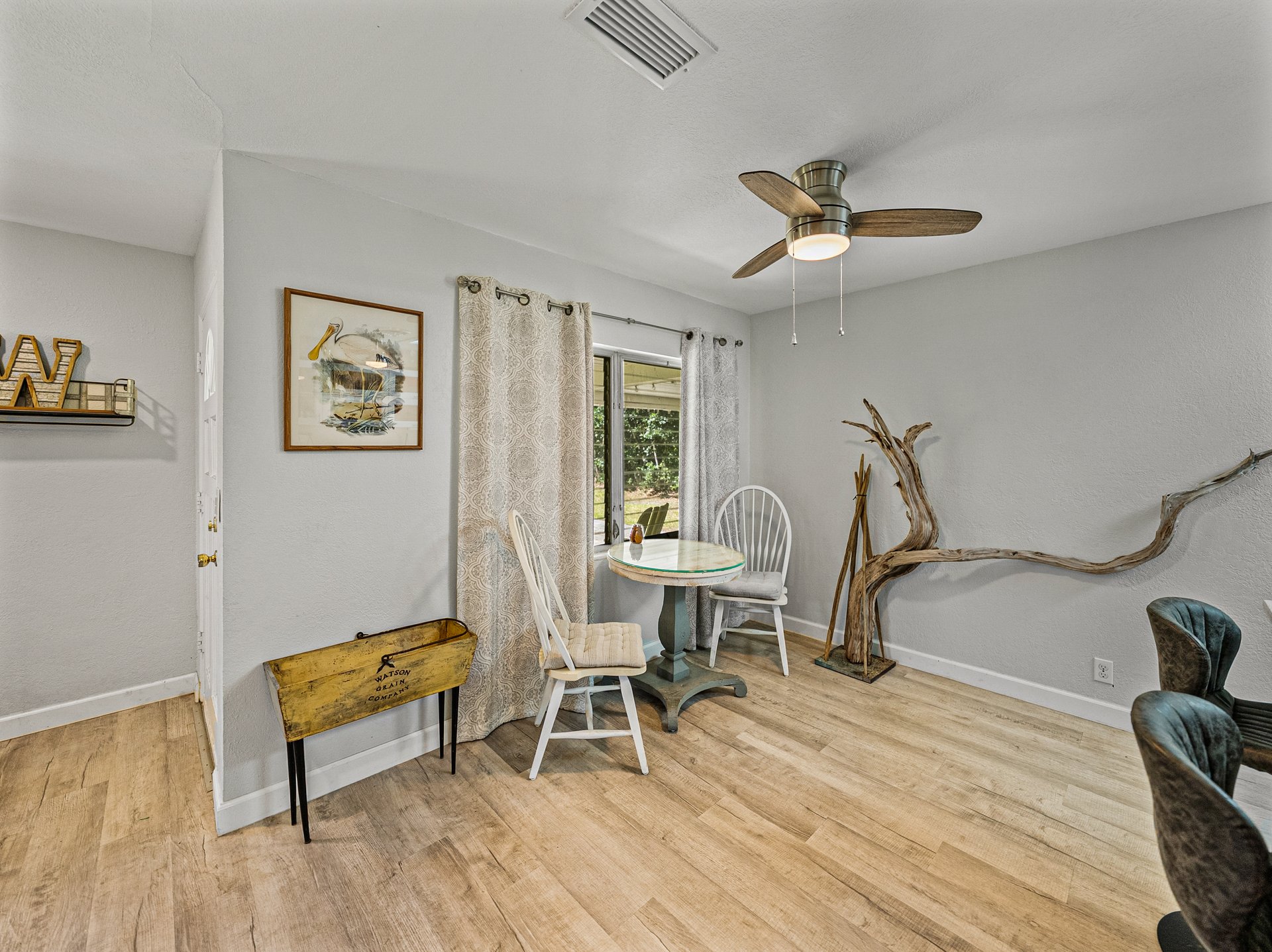 131 OAK PARK AVE
