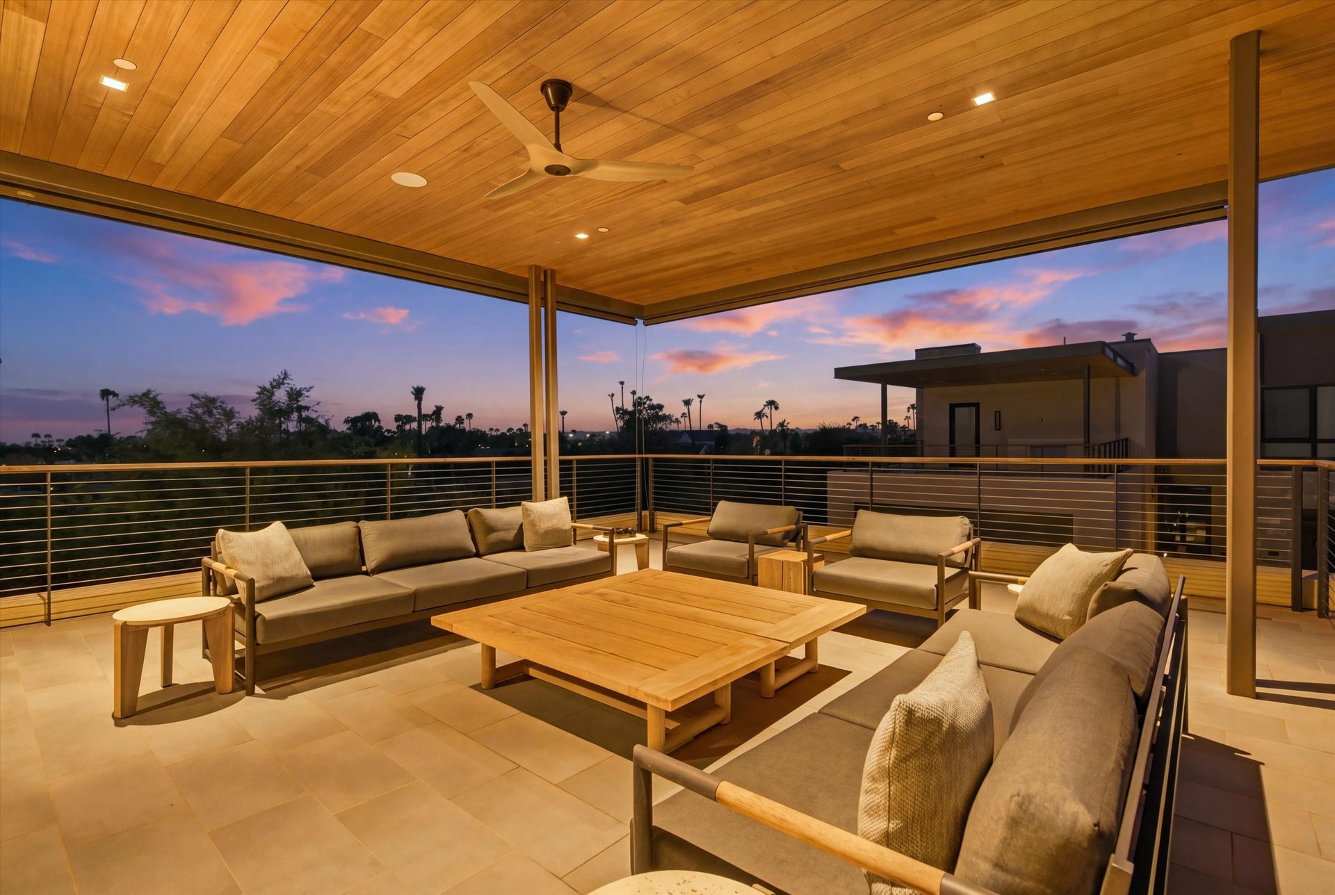 6311 E PHOENICIAN Boulevard 17