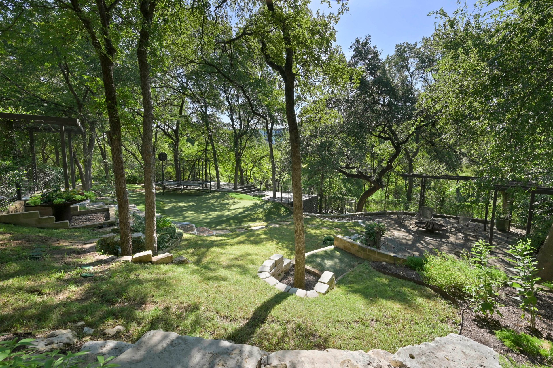 2406 Pemberton Parkway
