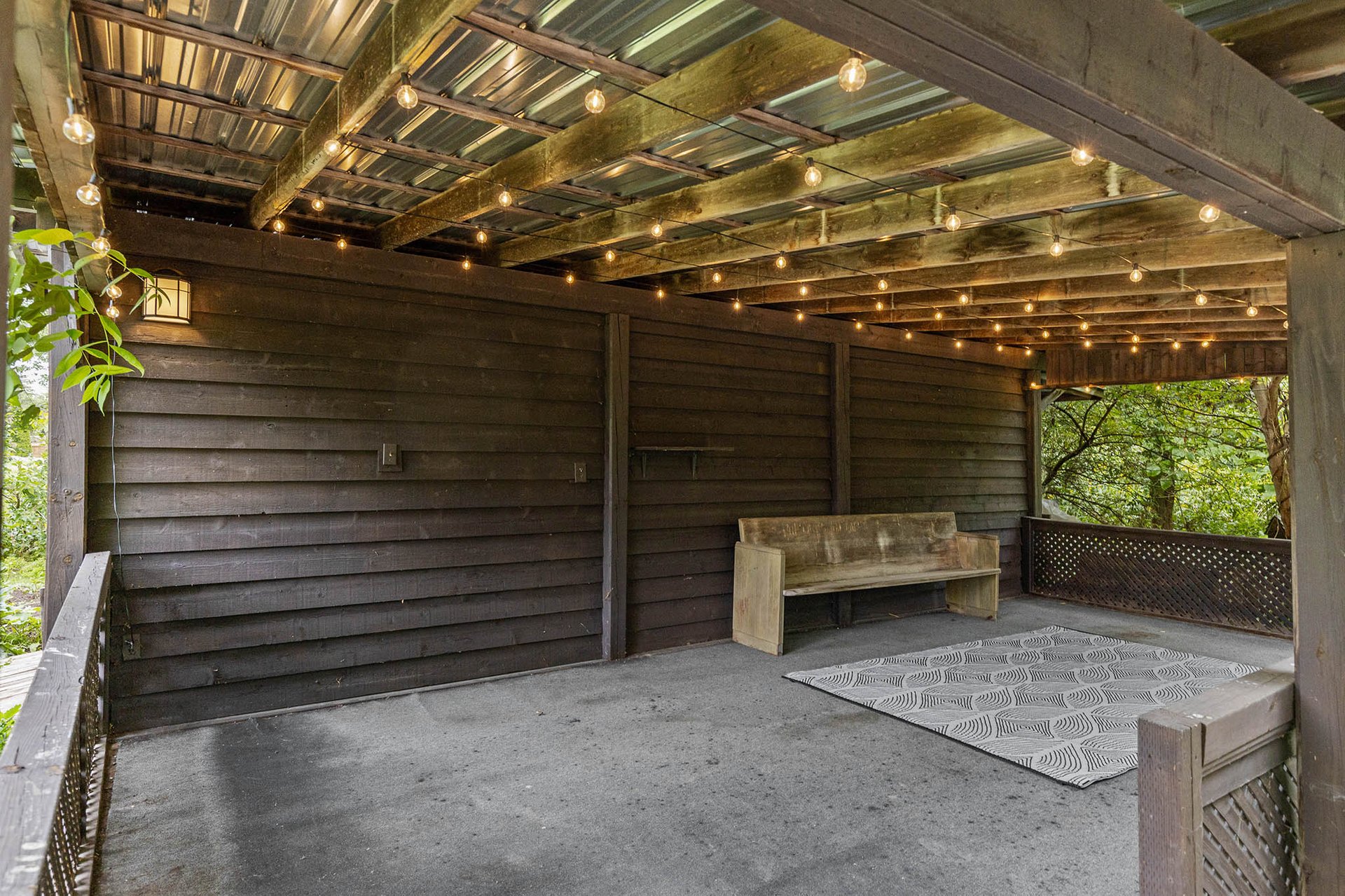 9670 Morning Glory Road, Pefferlaw