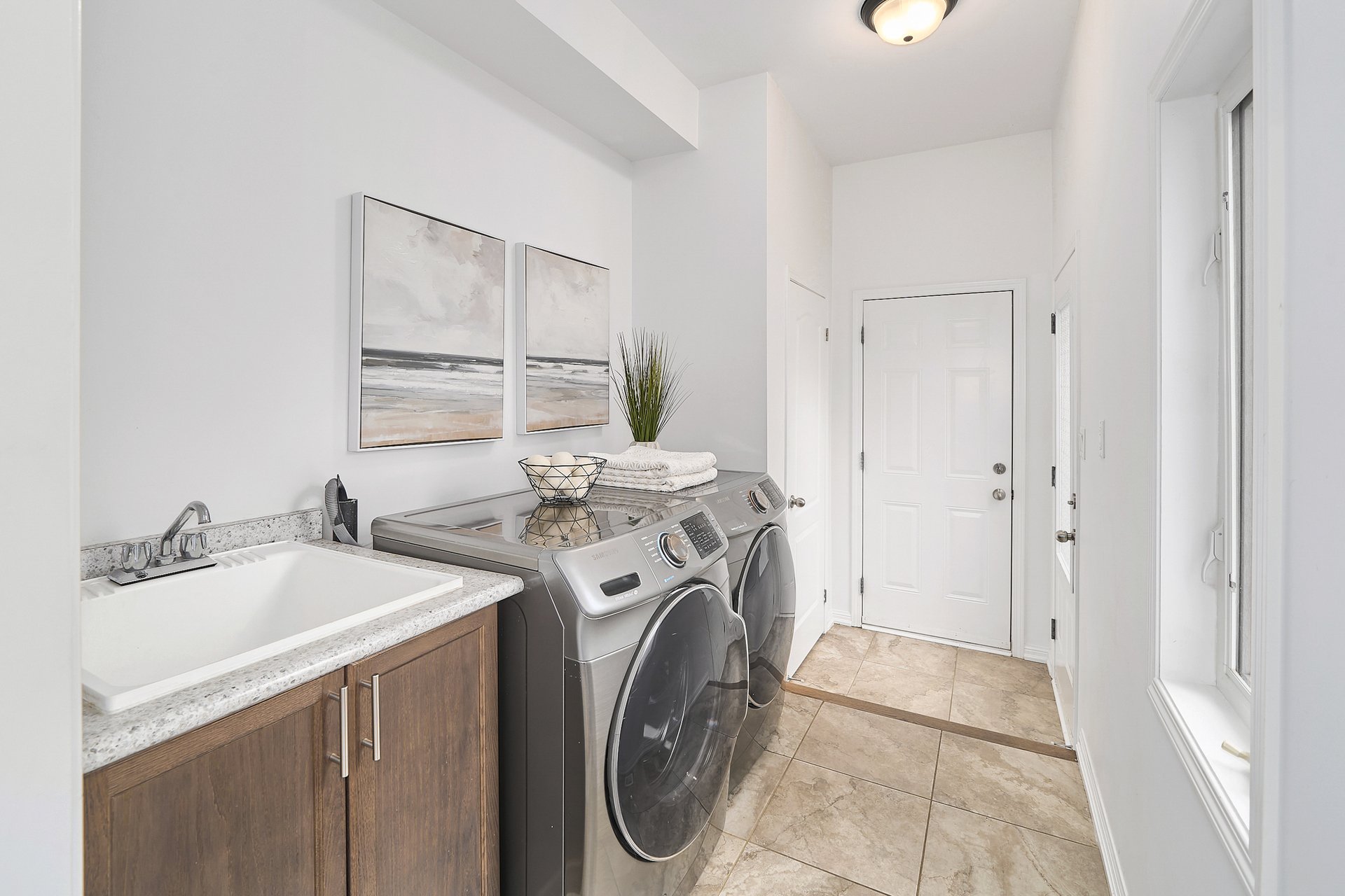 10 Drayton Avenue