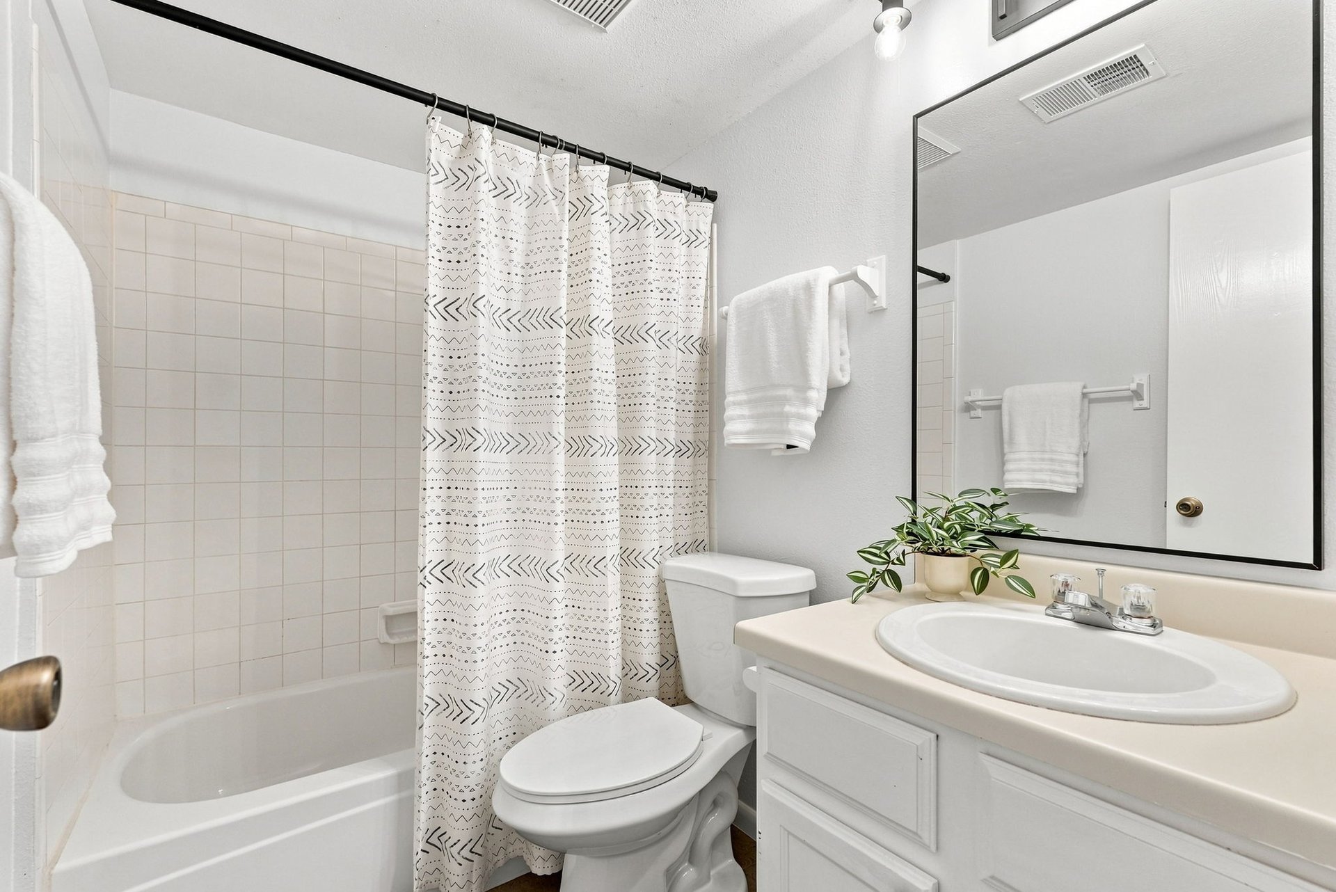 326 Wright Street #101