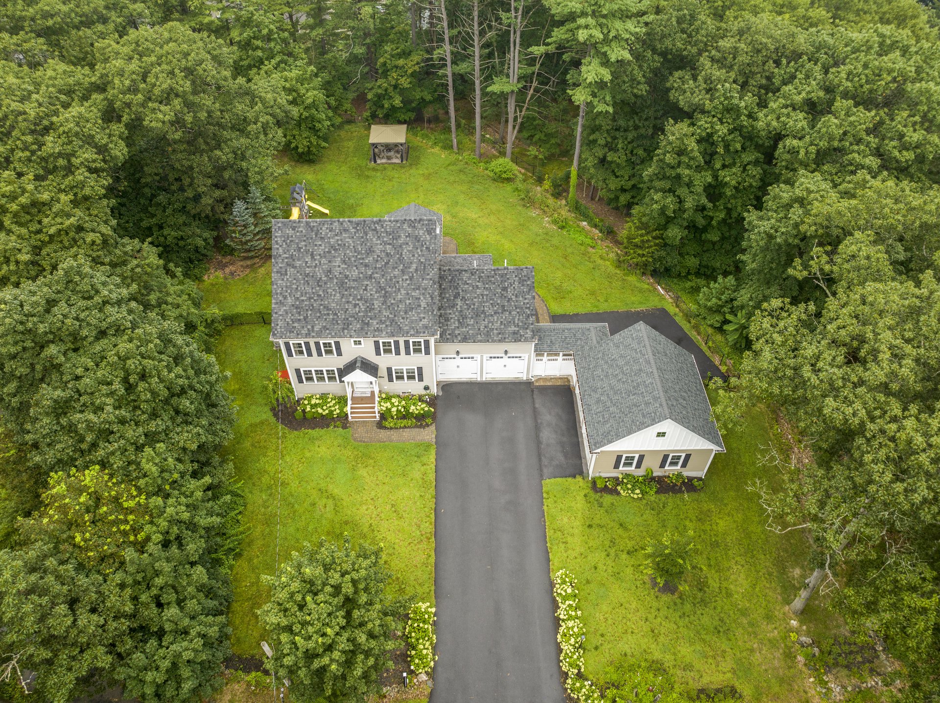 22 Hillcrest Ave