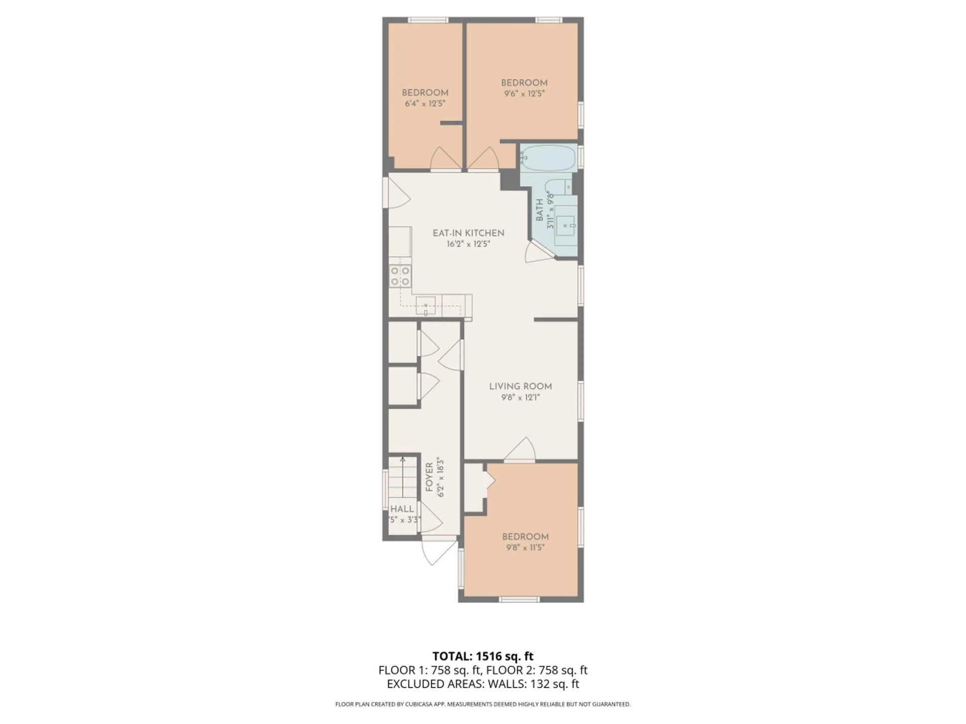 First Floor Apartment Near the Cliff Walk and More