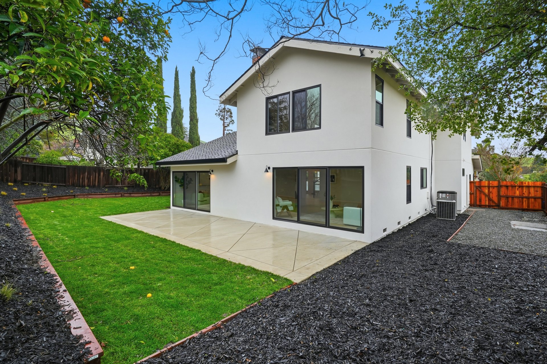 1044 Geronimo Ct