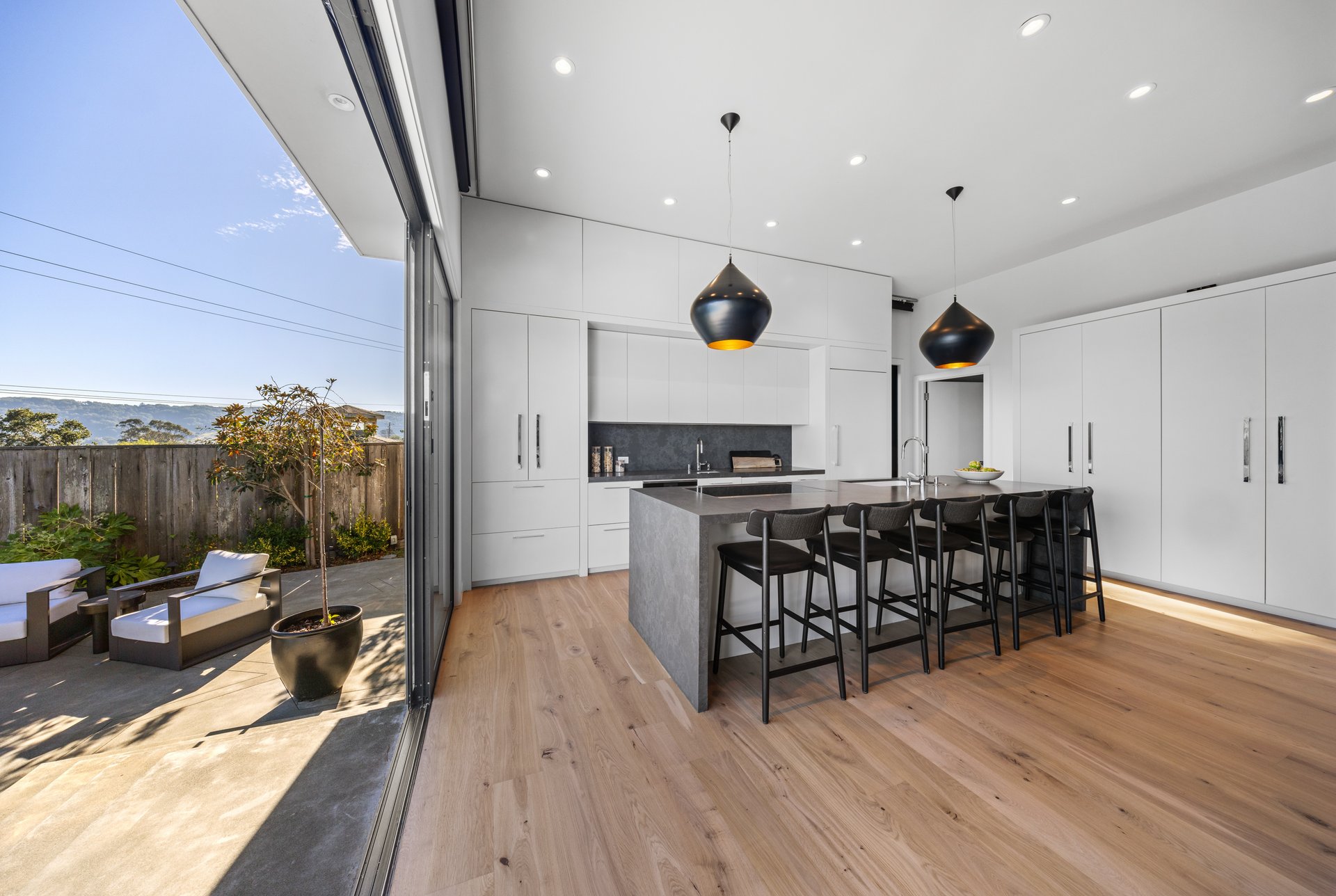 Stunning Contemporary Renovation