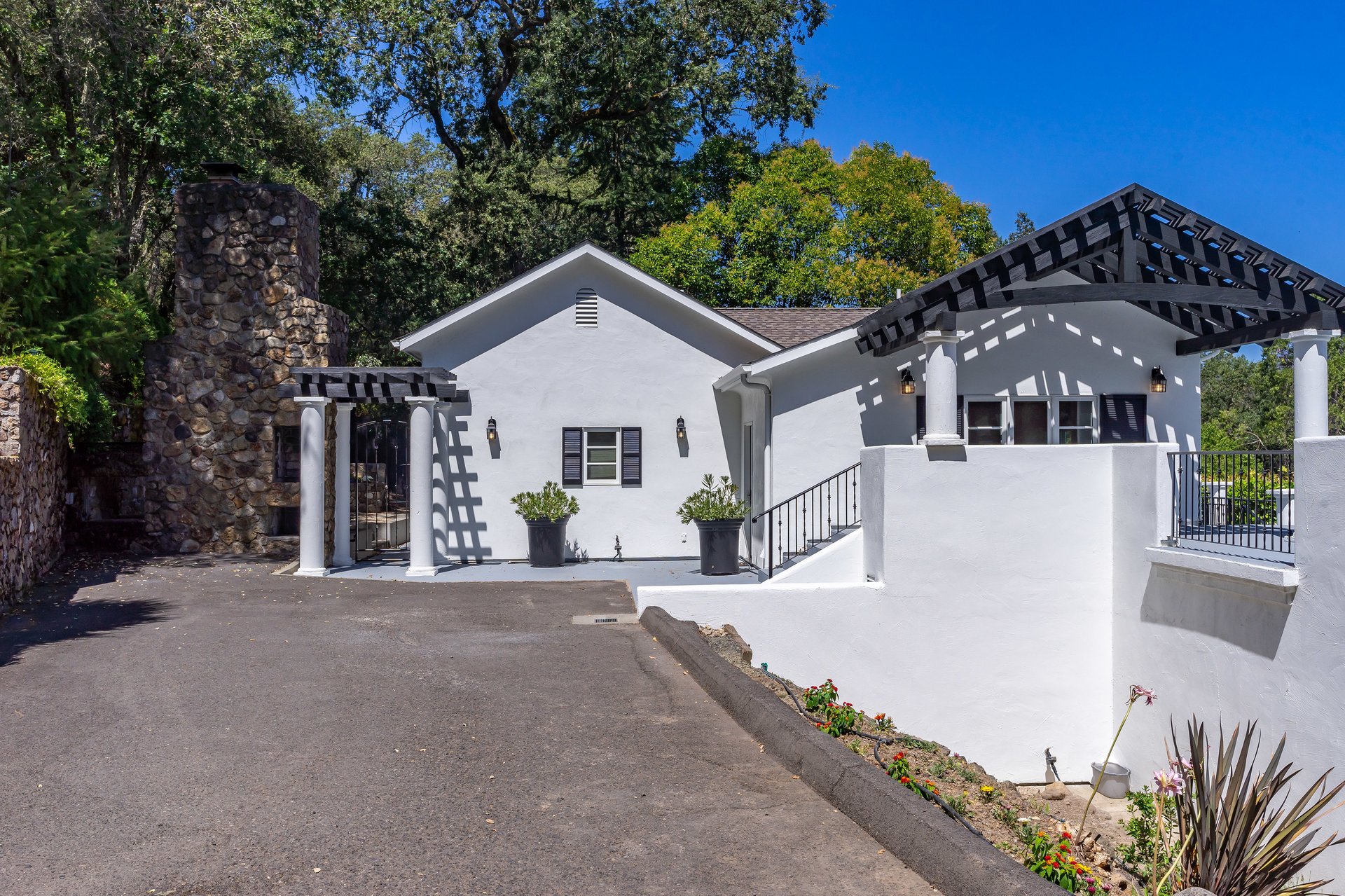 Tuscan Country Estate - SOLD