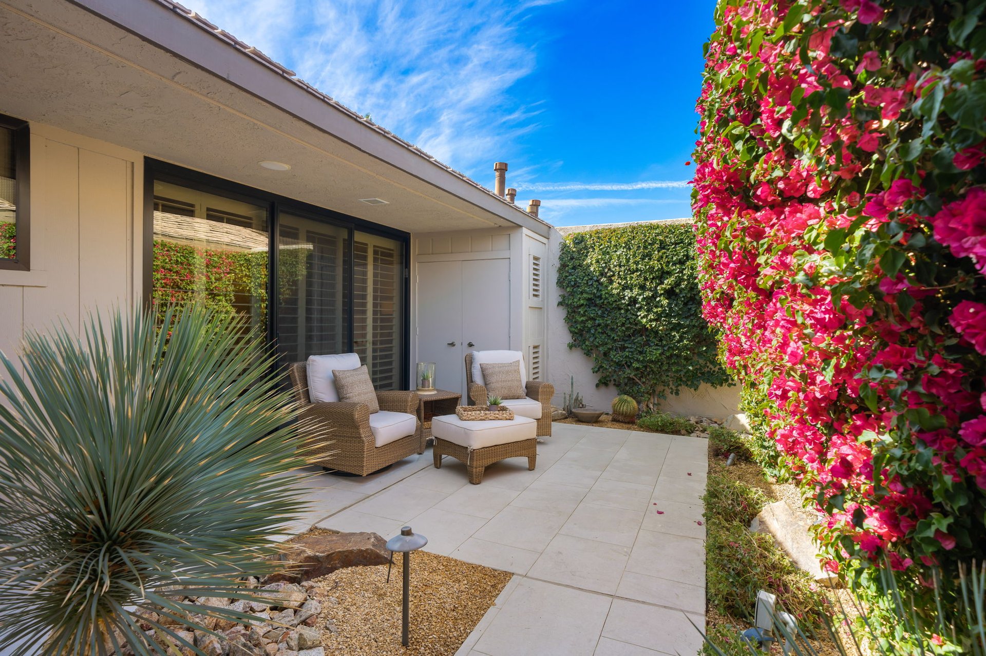 5 Radcliff Court
