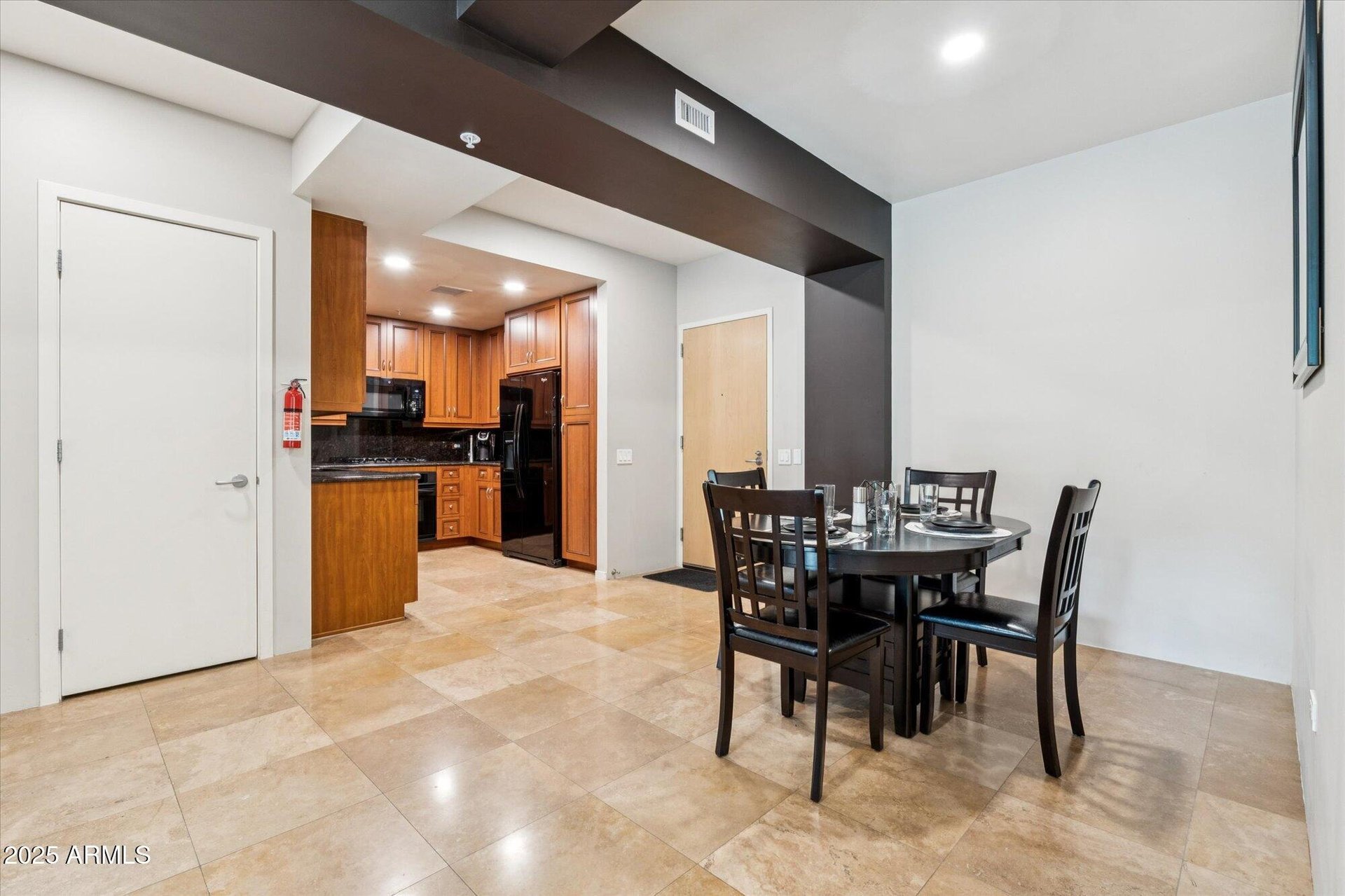 7161 E Rancho Vista Dr, #1003