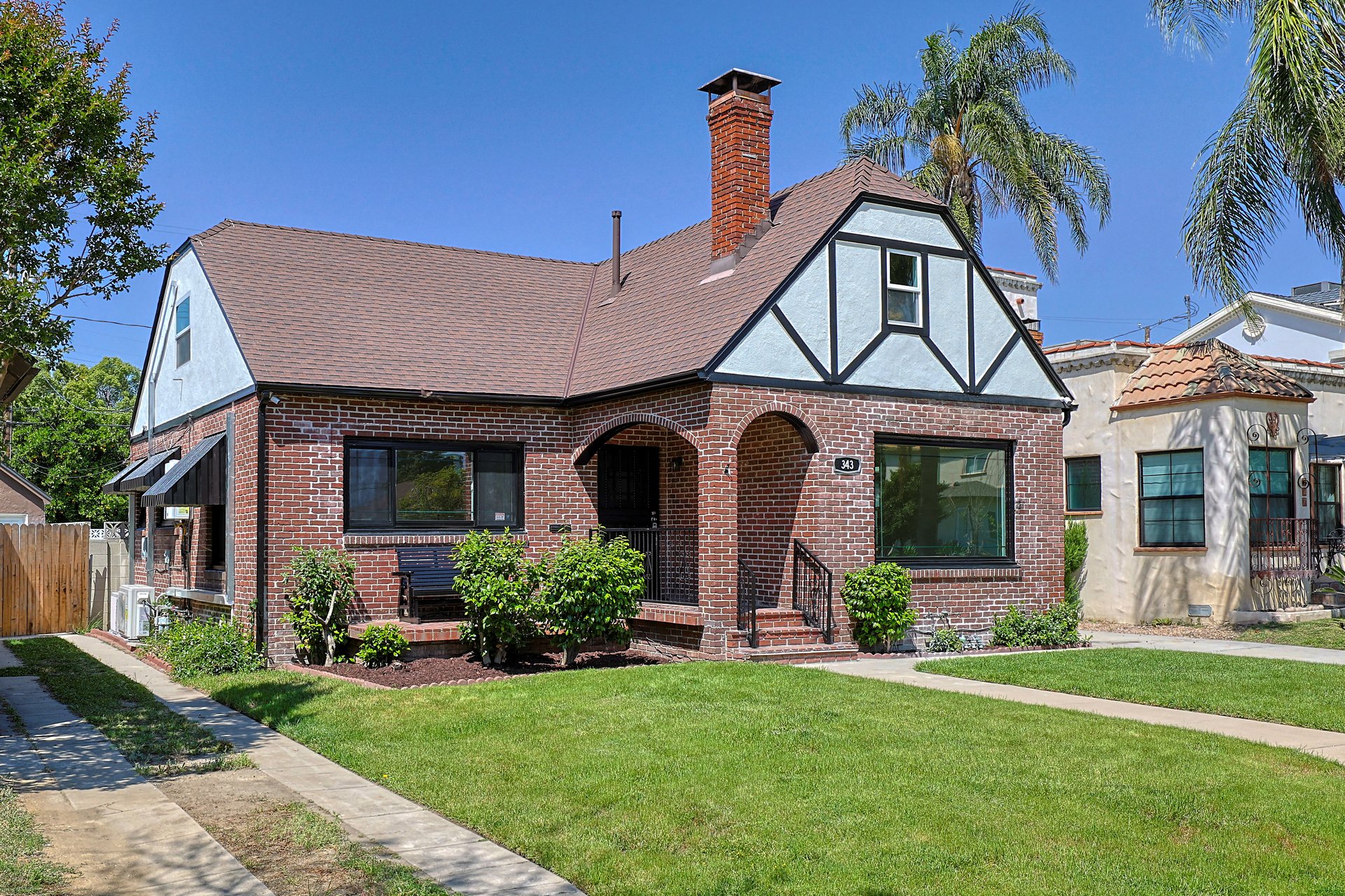 343 N Fairview St