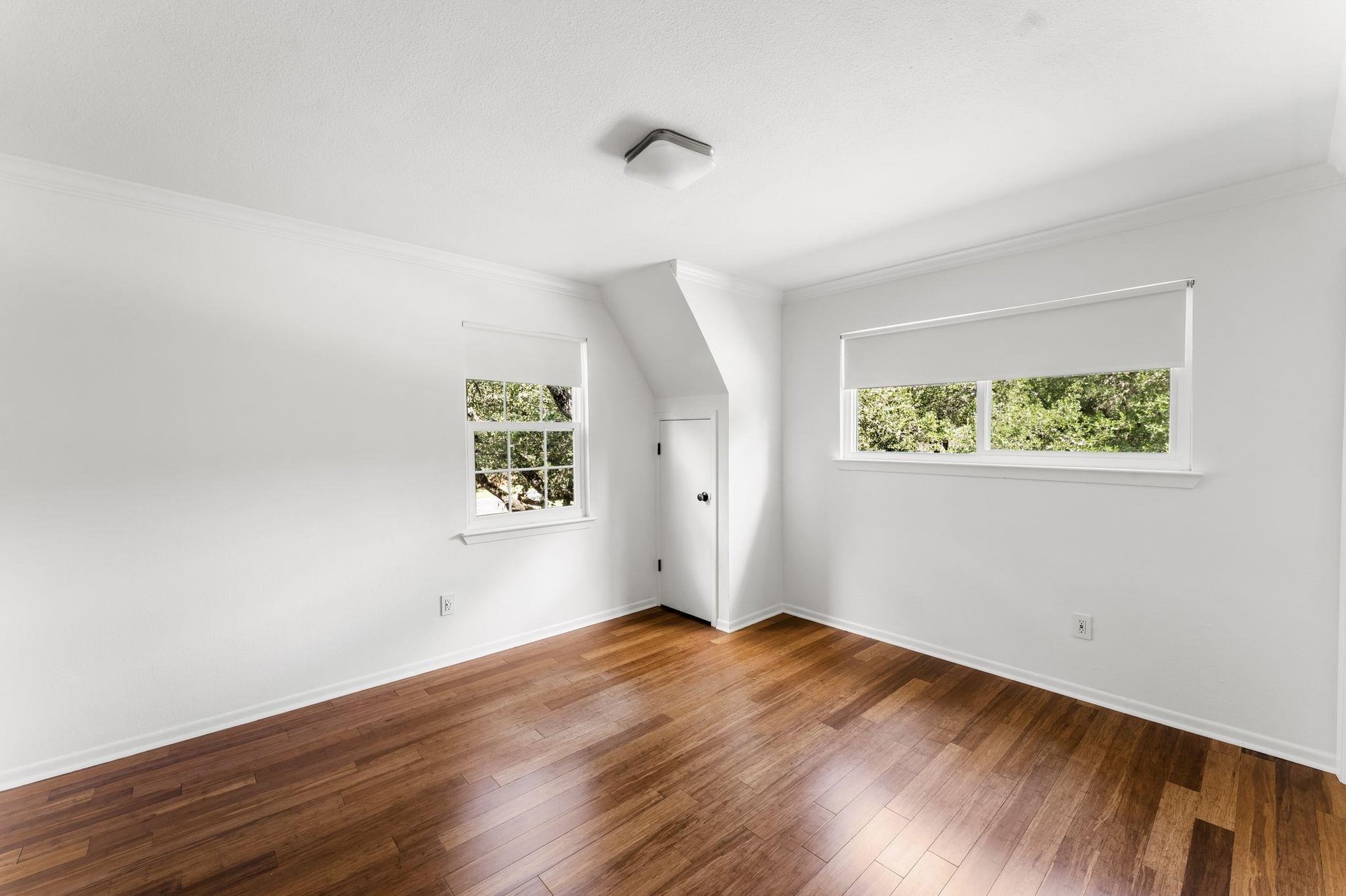10634 Glass Mountain Trail