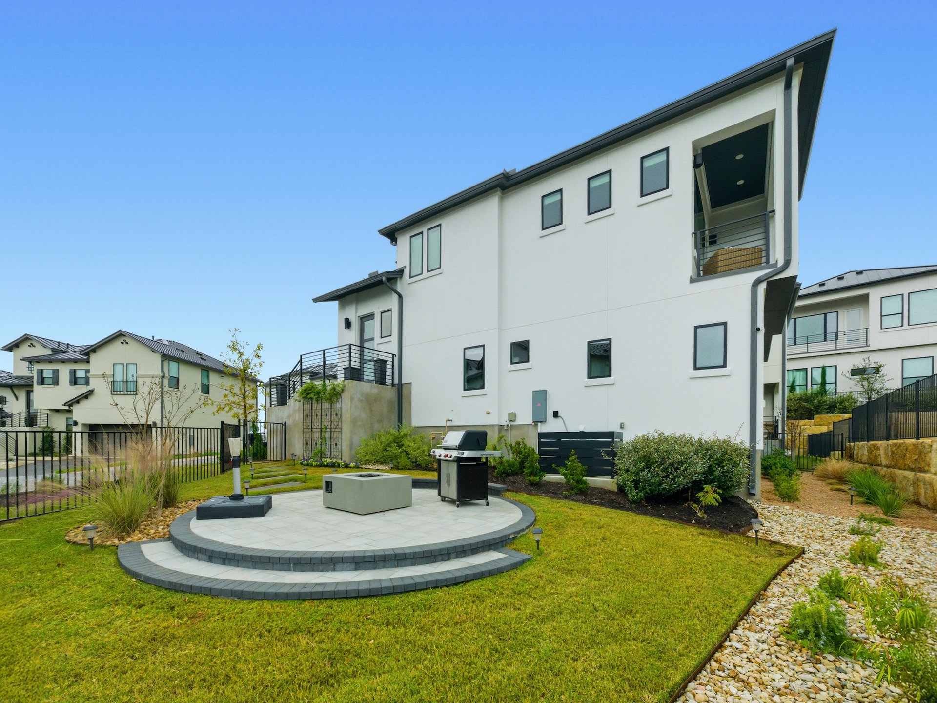 9 Doverland DR