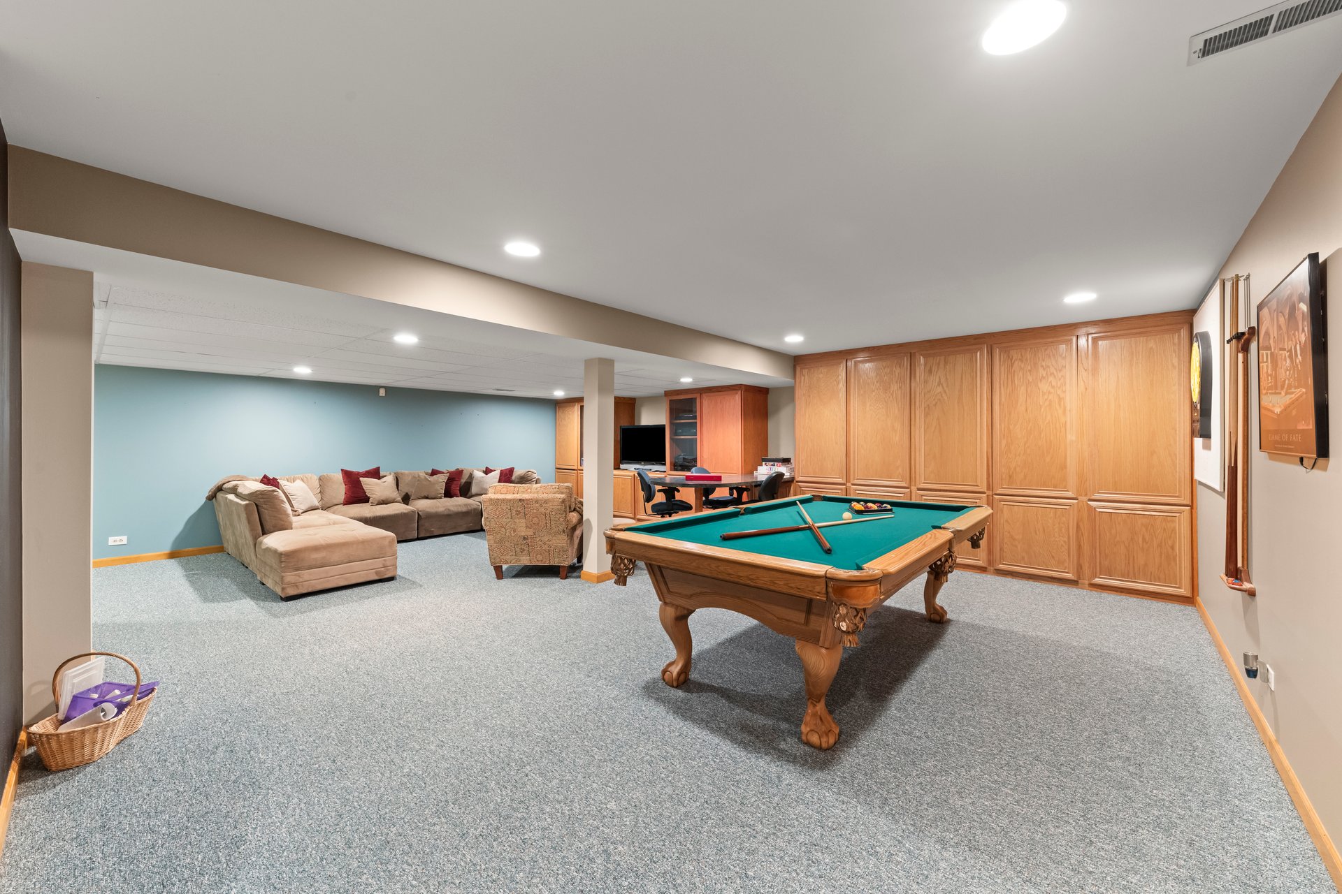 Snead Court