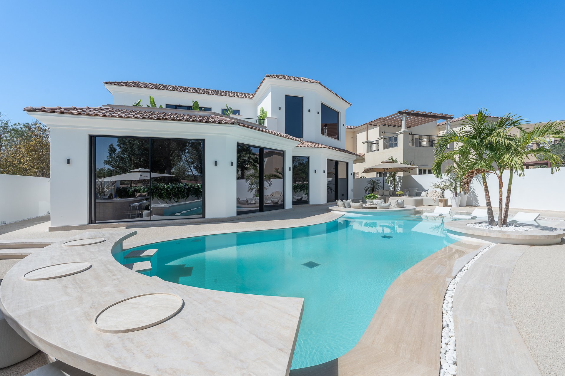 Jumeirah Golf Estate Villa 